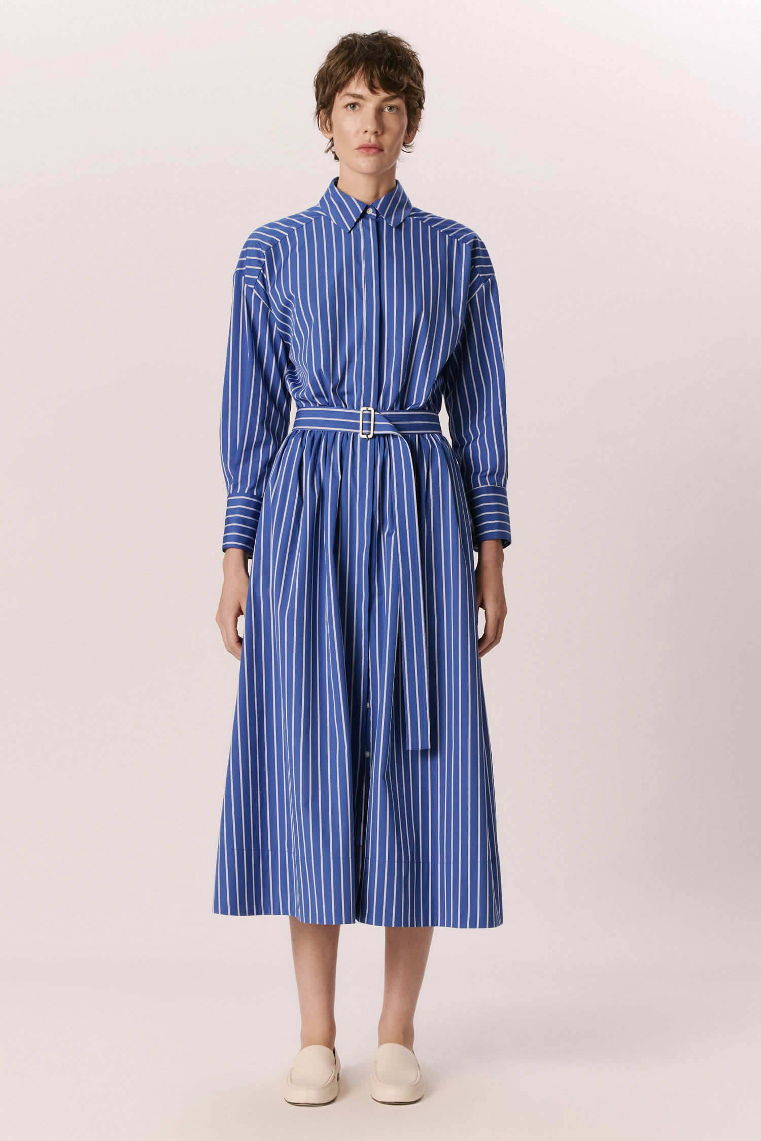 vestido_chemise_midi_basque_cinto_listrado_azul--3--.JPG