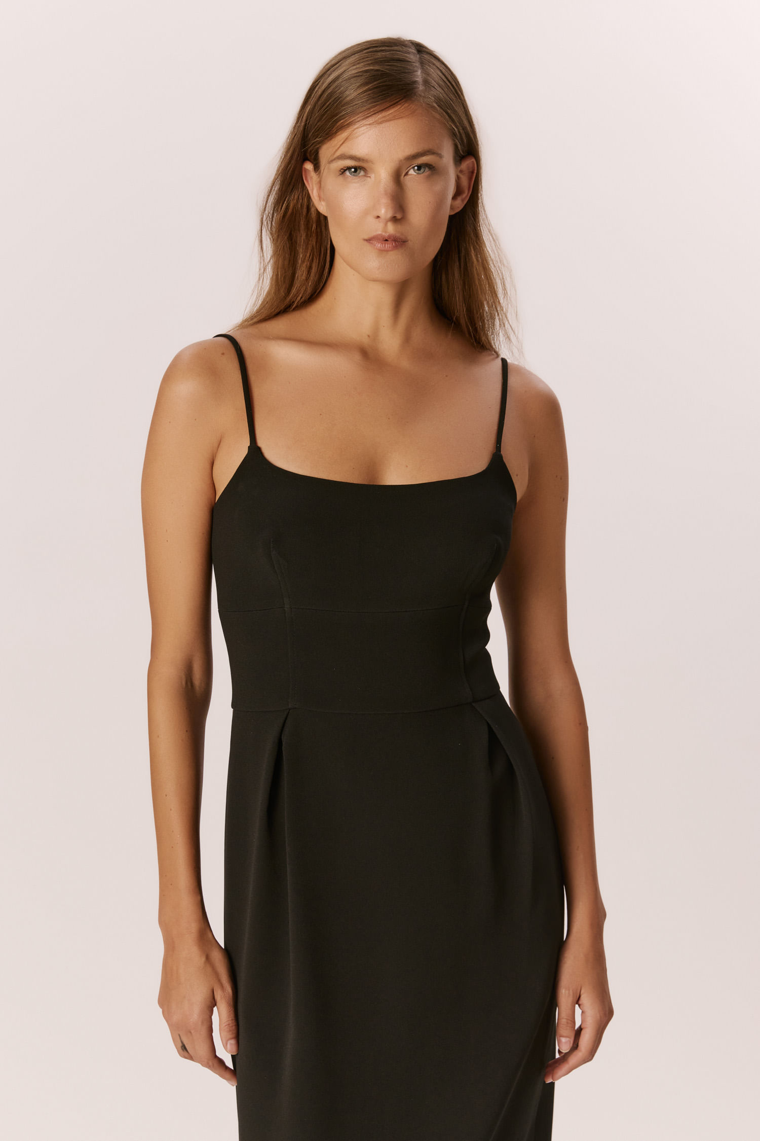 vestido_midi_alcas_crepe_preto--3-.JPG