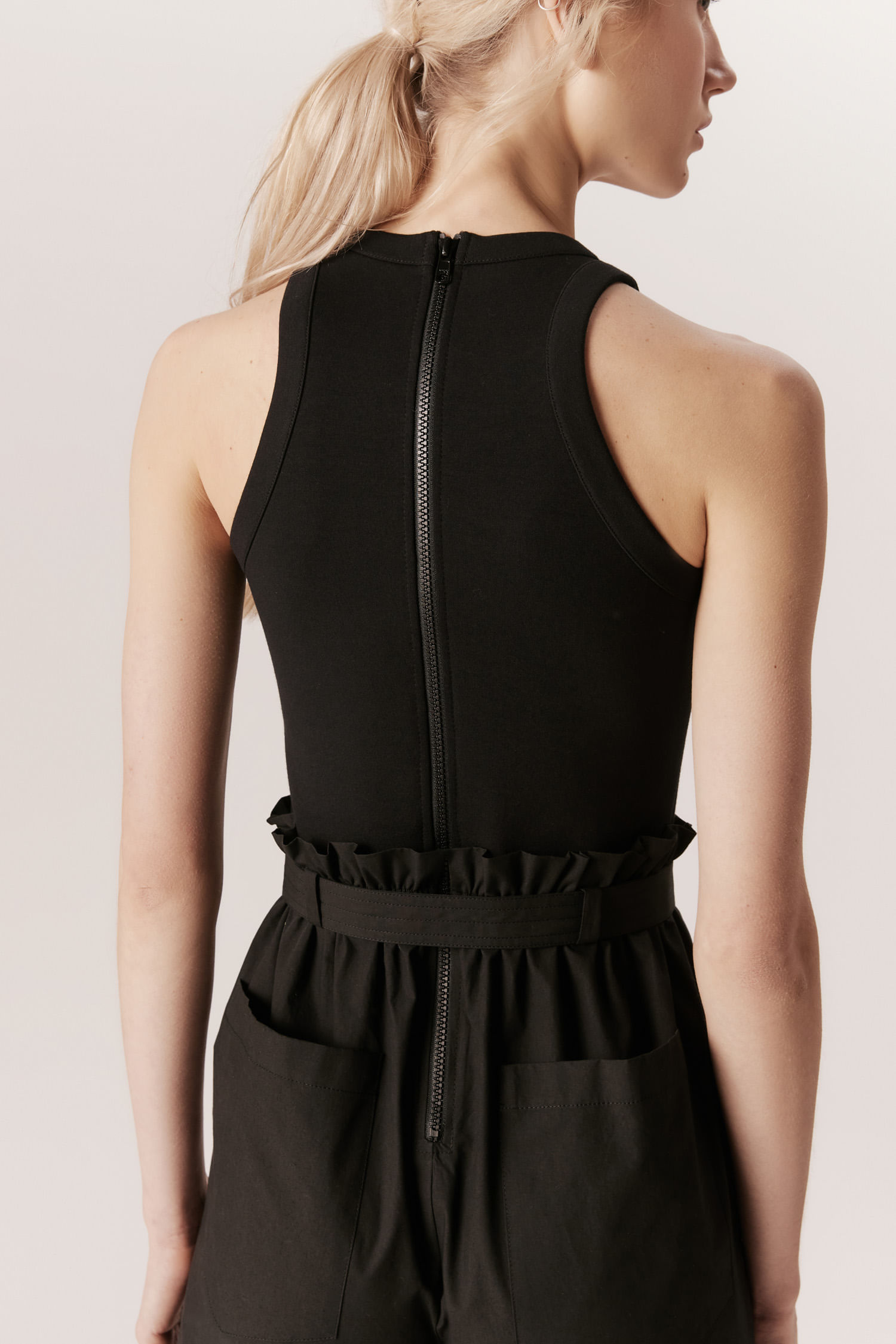 LOOK_12_0116.JPG