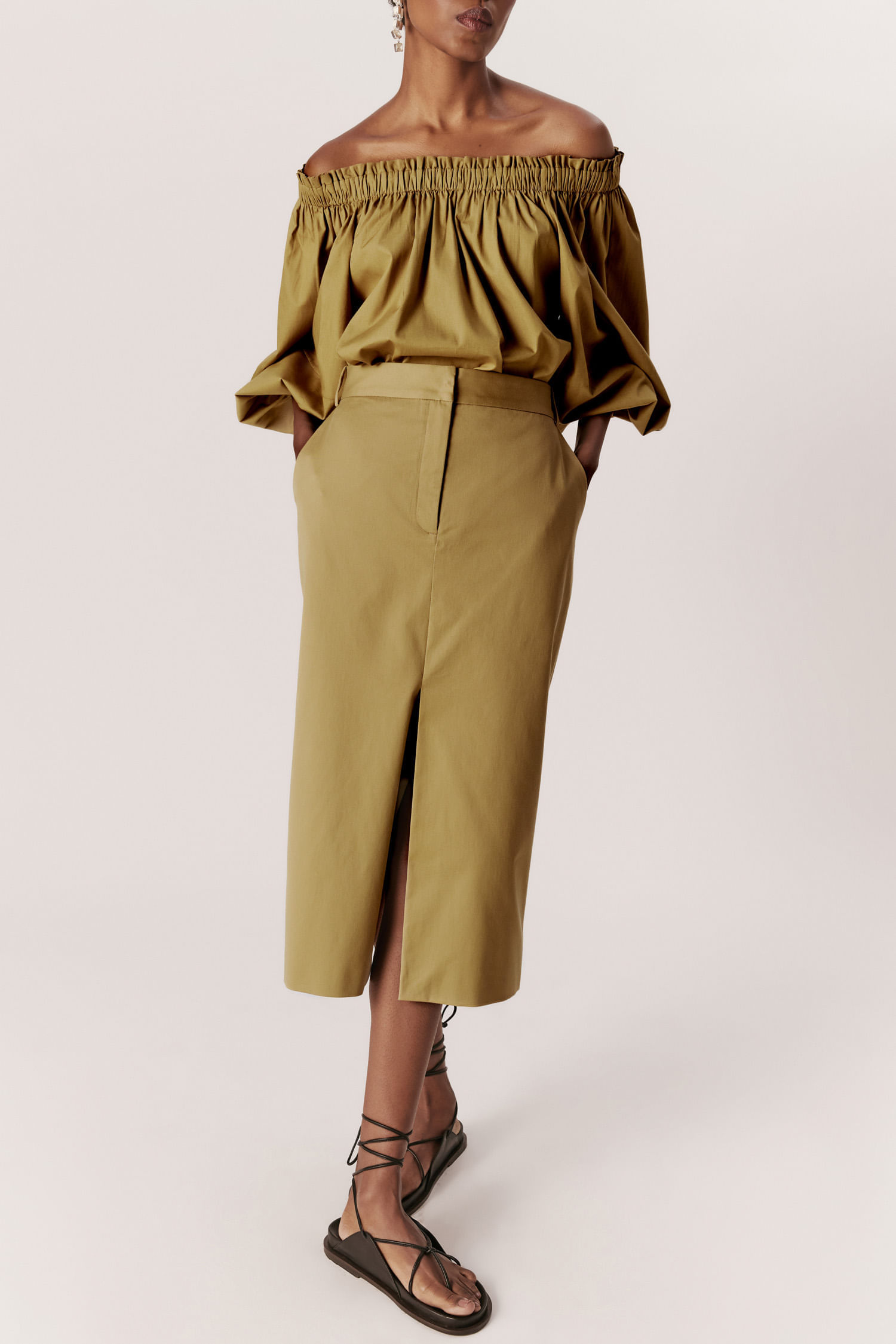 LOOK_14_0110.JPG