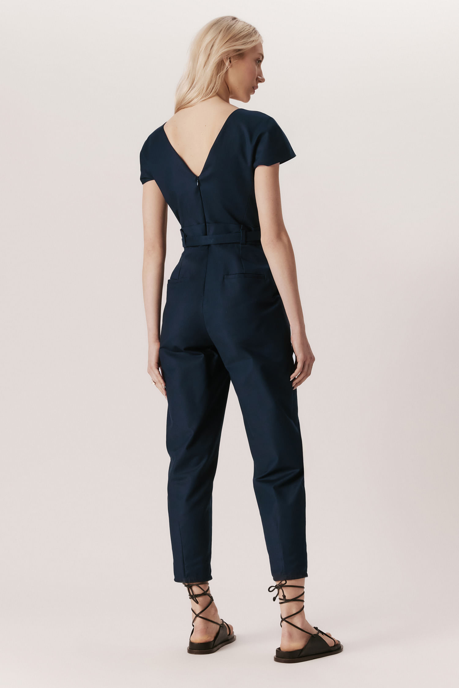 LOOK_3_0021.JPG