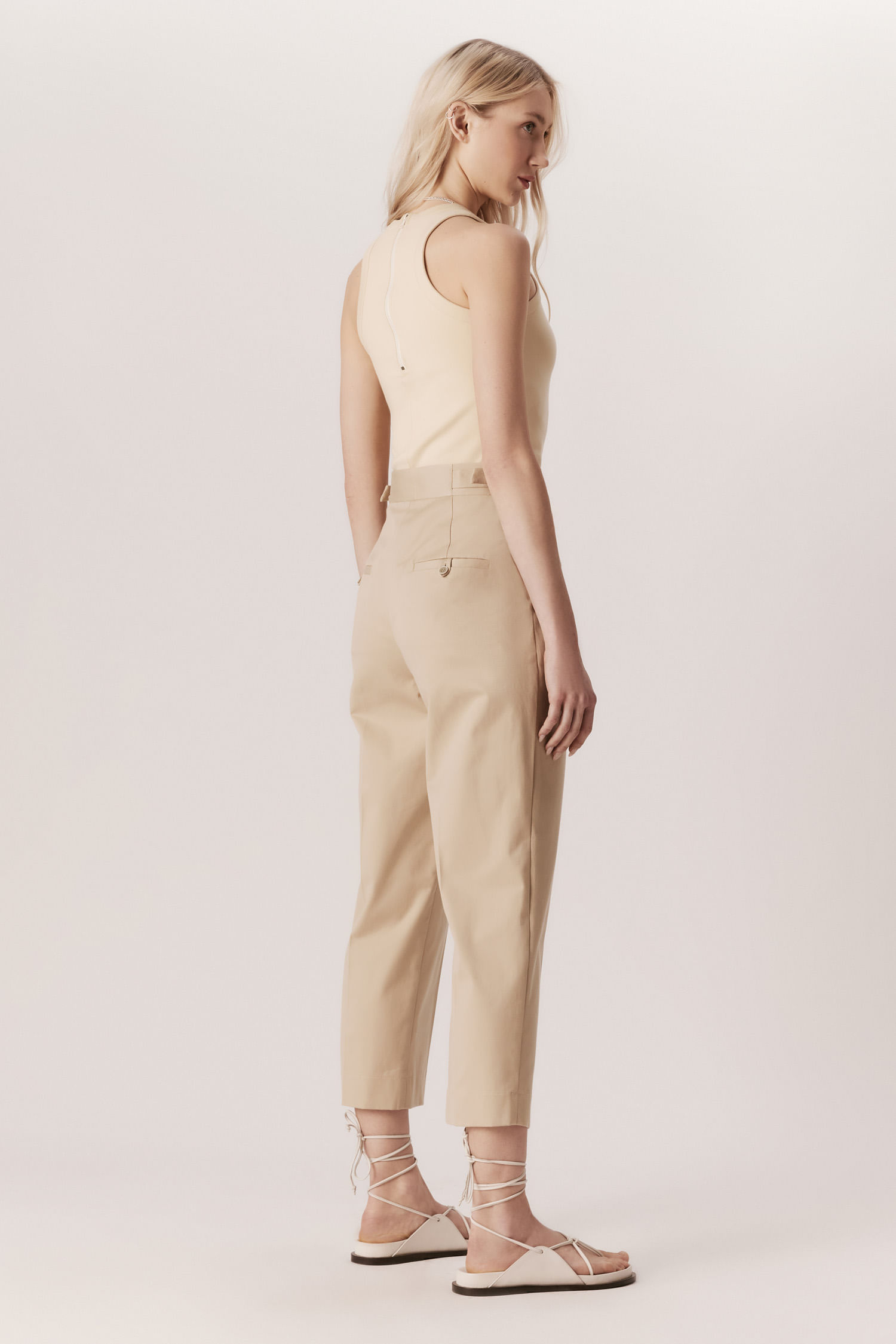 LOOK_19_0143.JPG