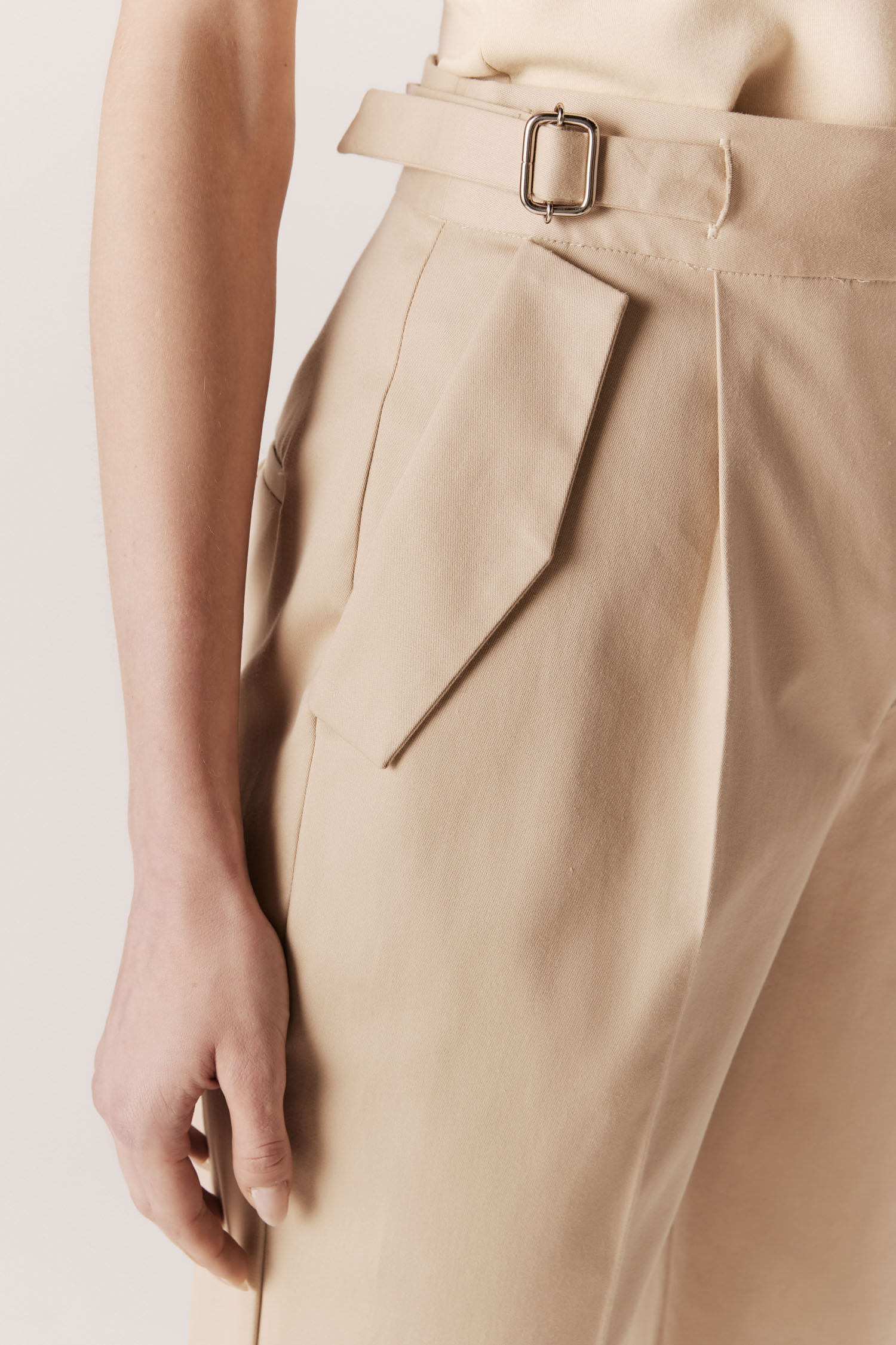 LOOK_19_0144.JPG