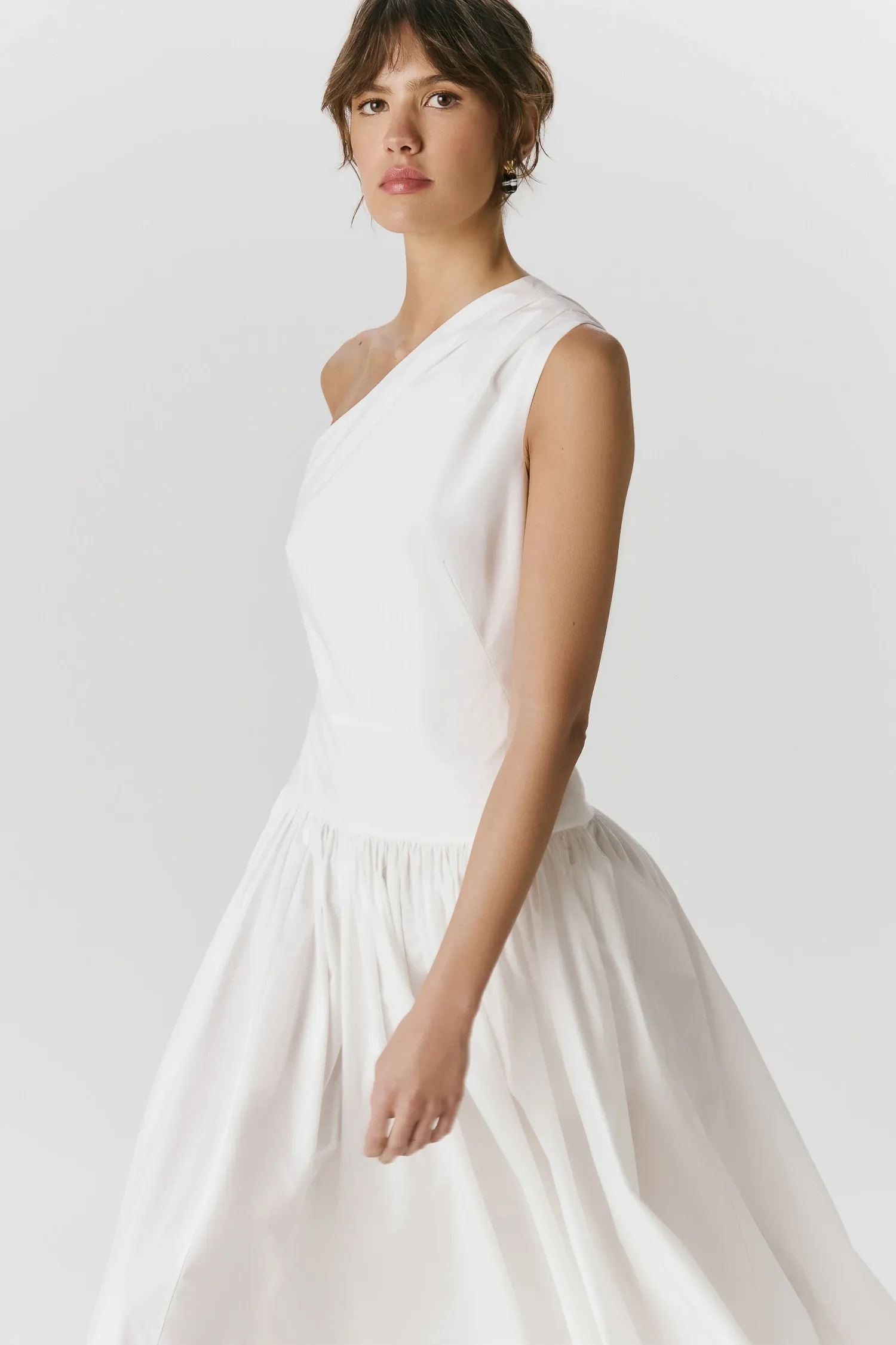 2-VC39022_VESTIDO_MIDI_OMBRO_BRANCO_ANDREAMARQUES--5-