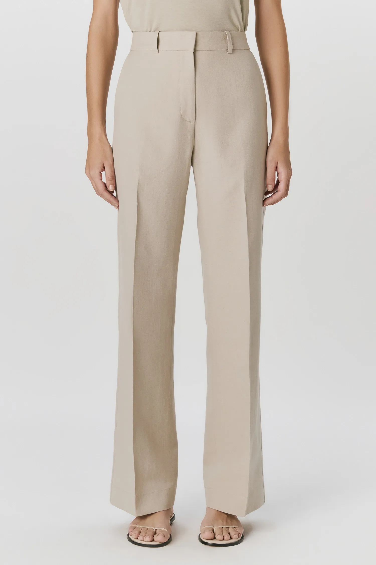 2-CA39038_CALCA_RETA_LONGA_FLARE_TAUPE_ANDREAMARQUES--9-