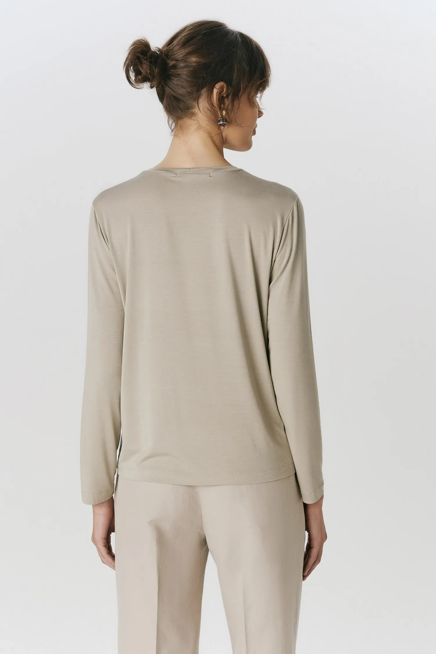 4-BL39040_BLUSA_MALHA_MANGA_LONGA_TAUPE_ANDREAMARQUES--1-