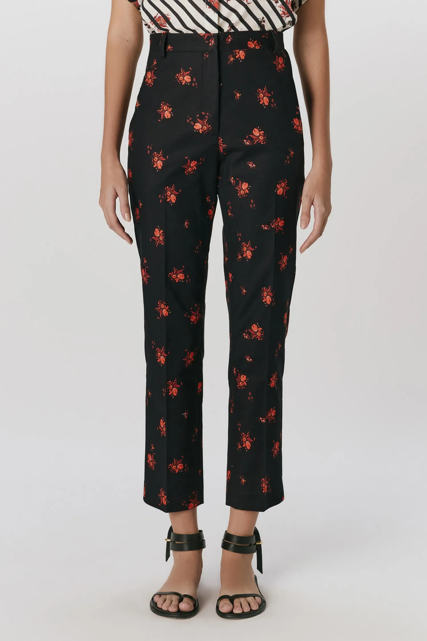 2-CA39078_CALCA_RETA_TULIPAPRETA--10-