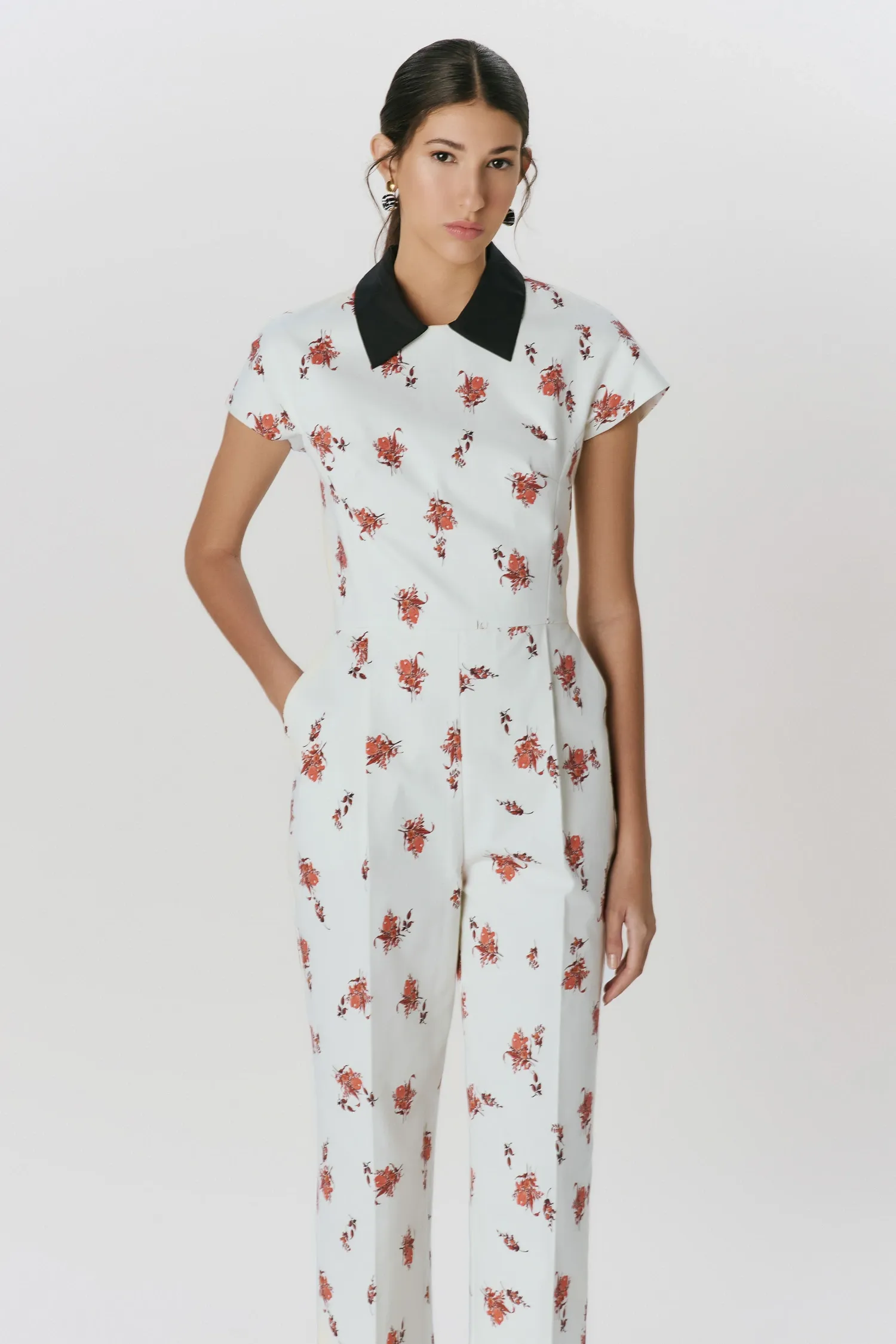 2-MC39059_MACACAO_GOLA_PREGAS_TULIPA_OFFWHITE_ANDREAMARQUES--2-