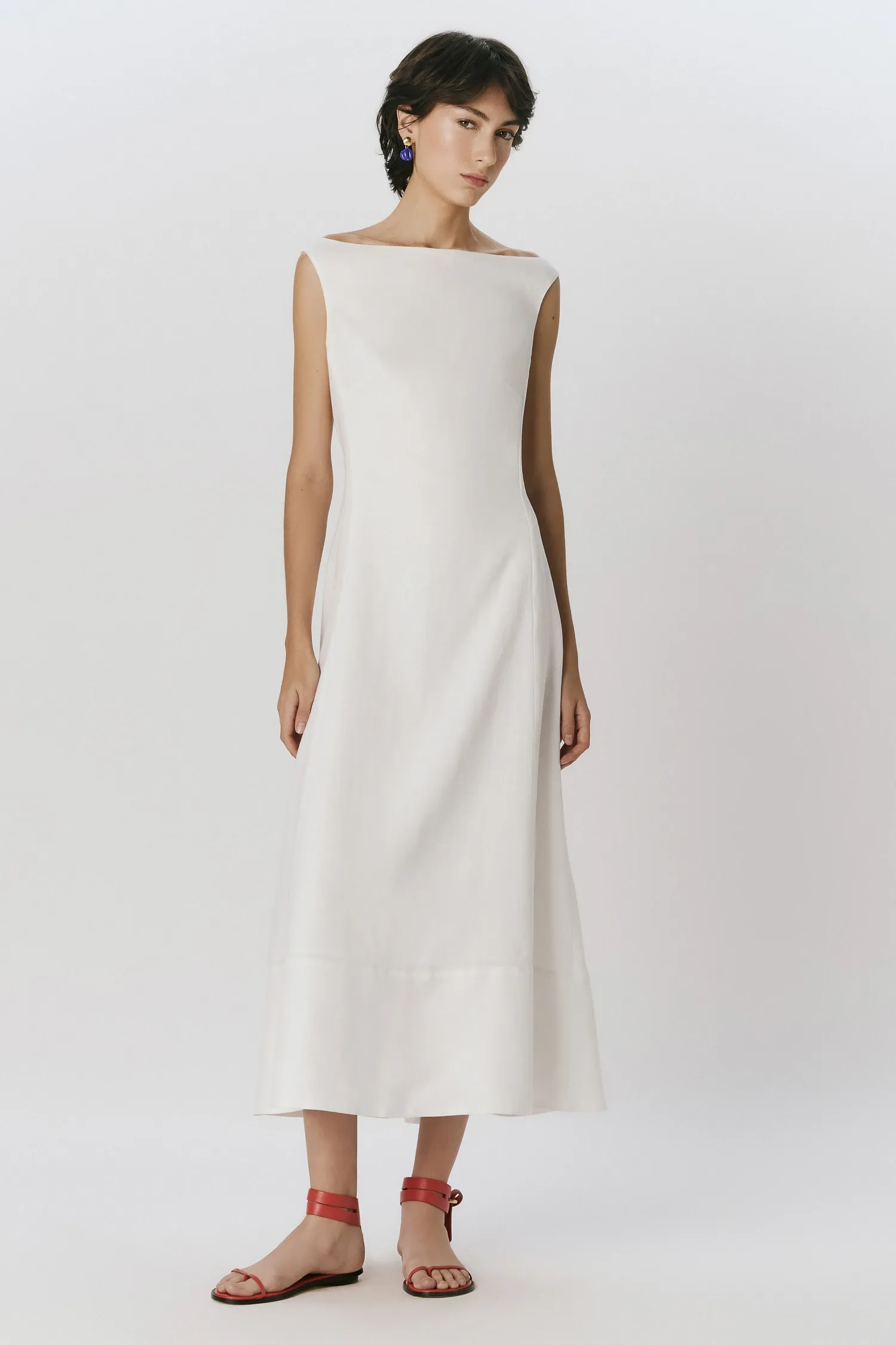 2-VC39126_VESTIDO_LINHO_DECOTE_CANOA_BRANCO_ANDREAMARQUES--2-