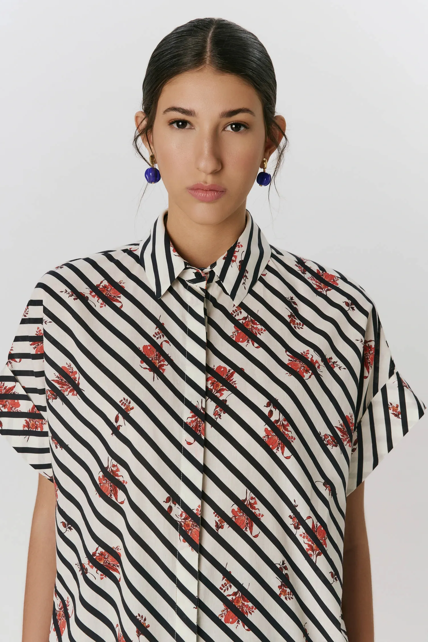 3-CM39082_CAMISA_BOX_TULIPA_DIAGONAL_ANDREAMARQUES
