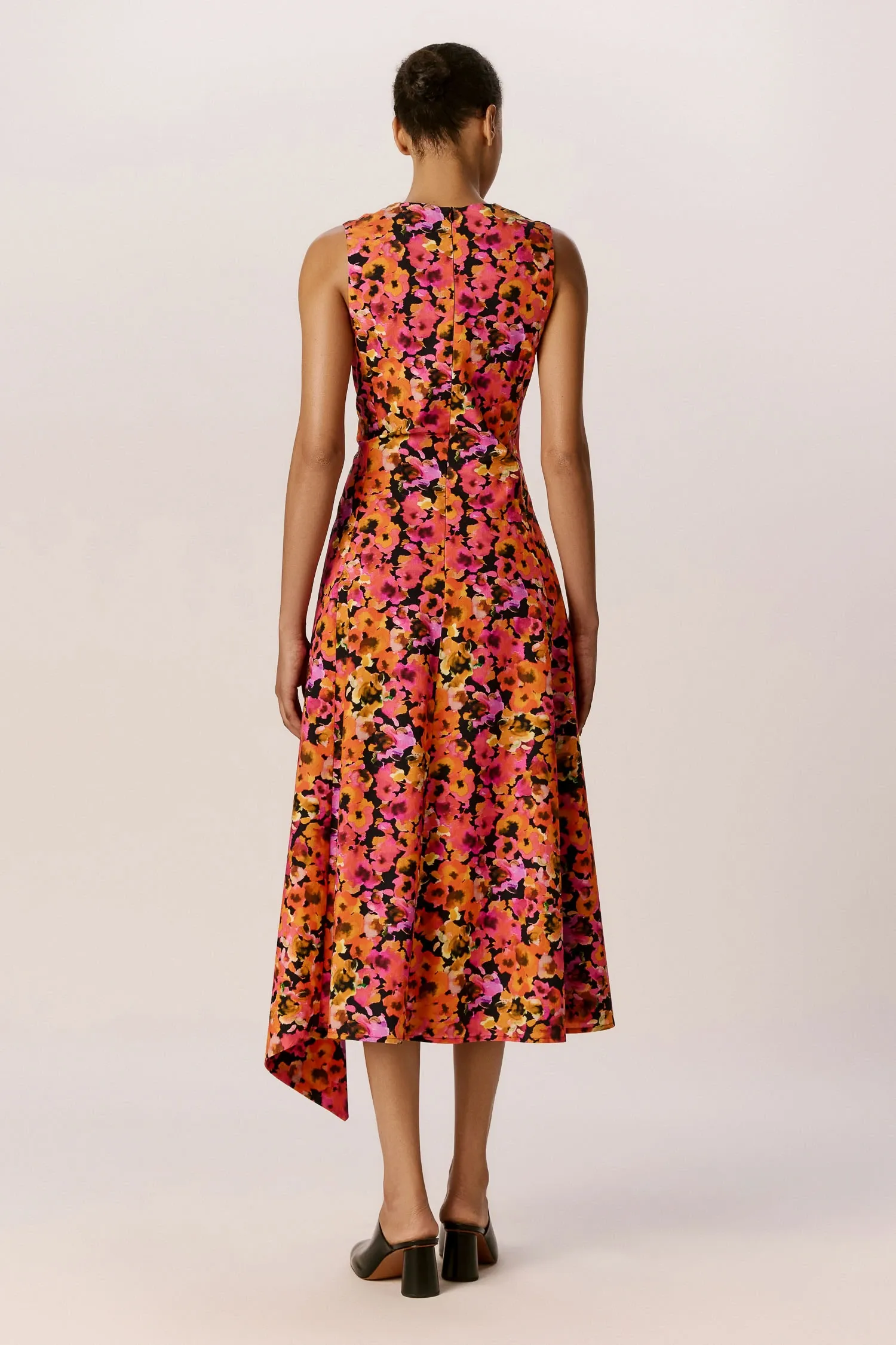 007543_VESTIDO-FRANZIDO_-LATERAL_PONTA_FLORAL_CHILLI_ANDREAMARQUES--3-