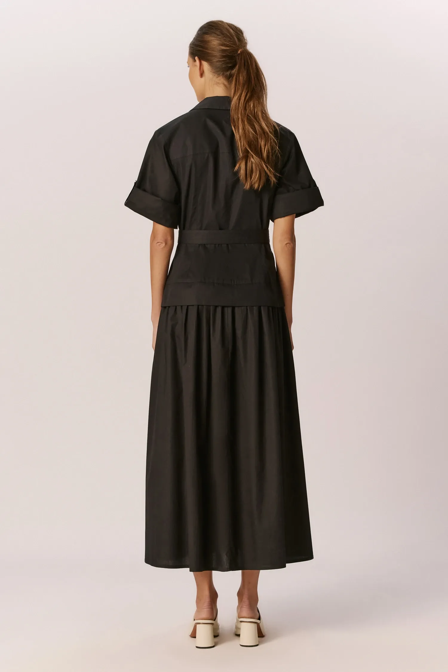 007576_VESTIDO_DECOTE_V_SOBREPOSTA_PRETO_ANDREAMARQUES--5-
