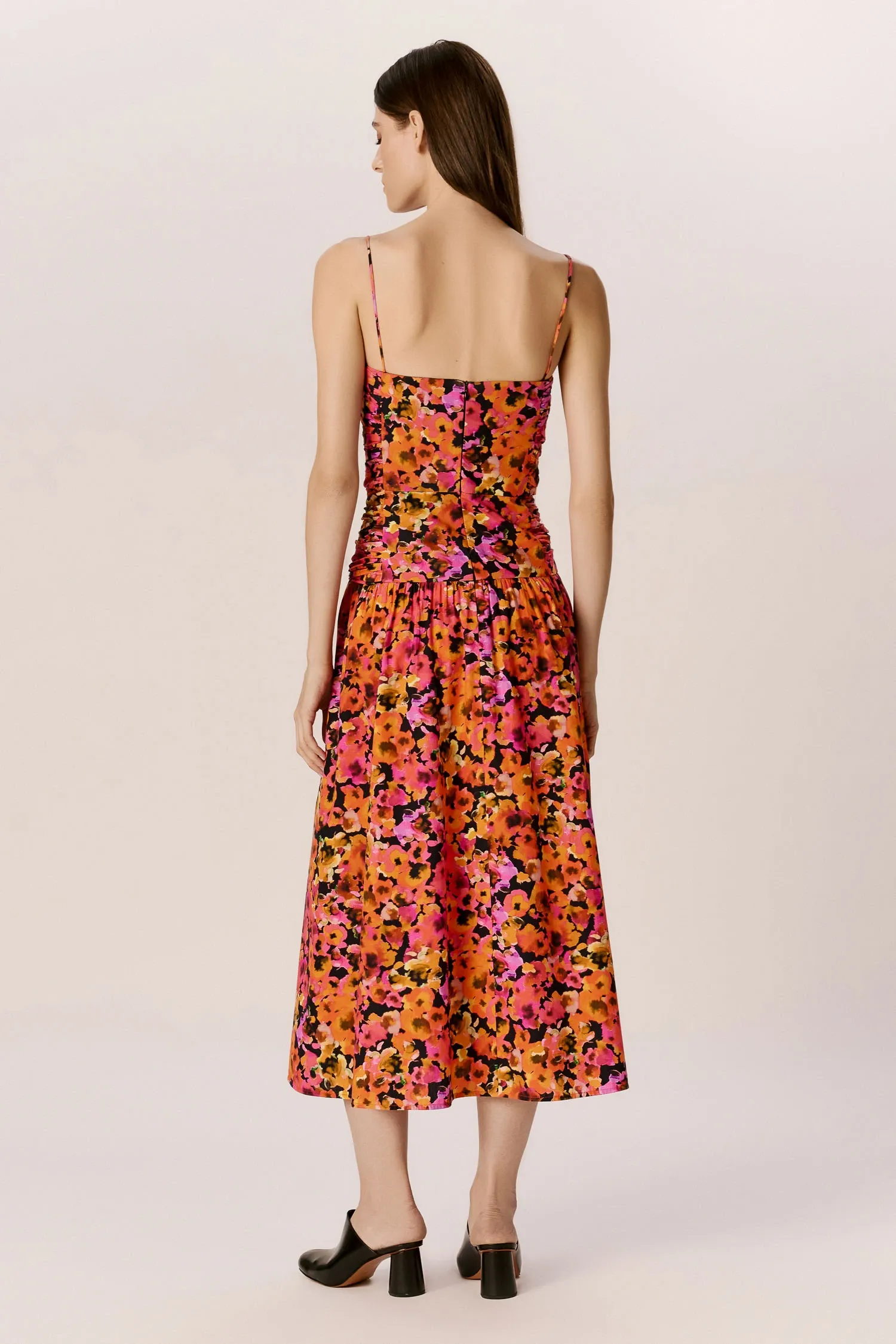 007542_VESTIDO_DECOTE_FRANZIDO_FLORAL_CHILLI_ANDREAMARQUES--3-