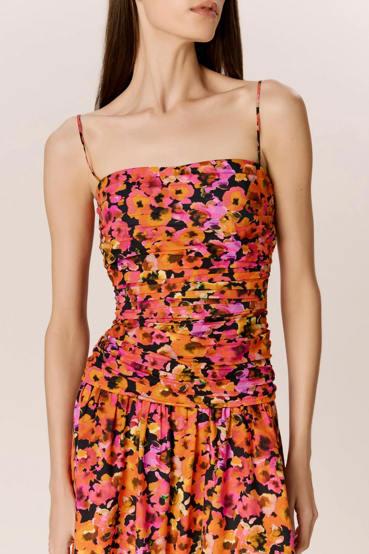 007542_VESTIDO_DECOTE_FRANZIDO_FLORAL_CHILLI_ANDREAMARQUES--4-