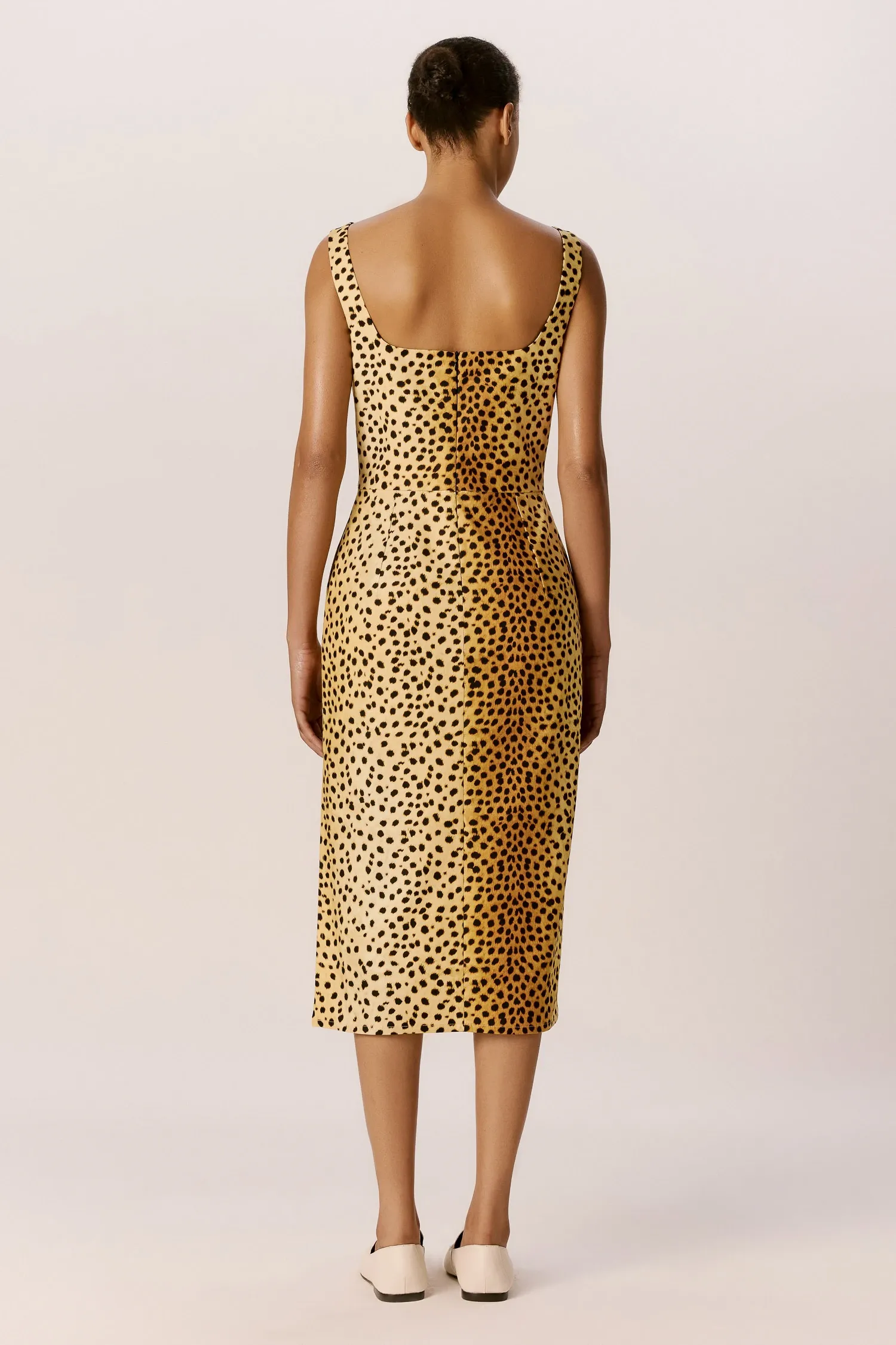 007610_VESTIDO_MIDI_DECOTE_QUADRADO_CHEETAH_ANDREAMARQUES--4-