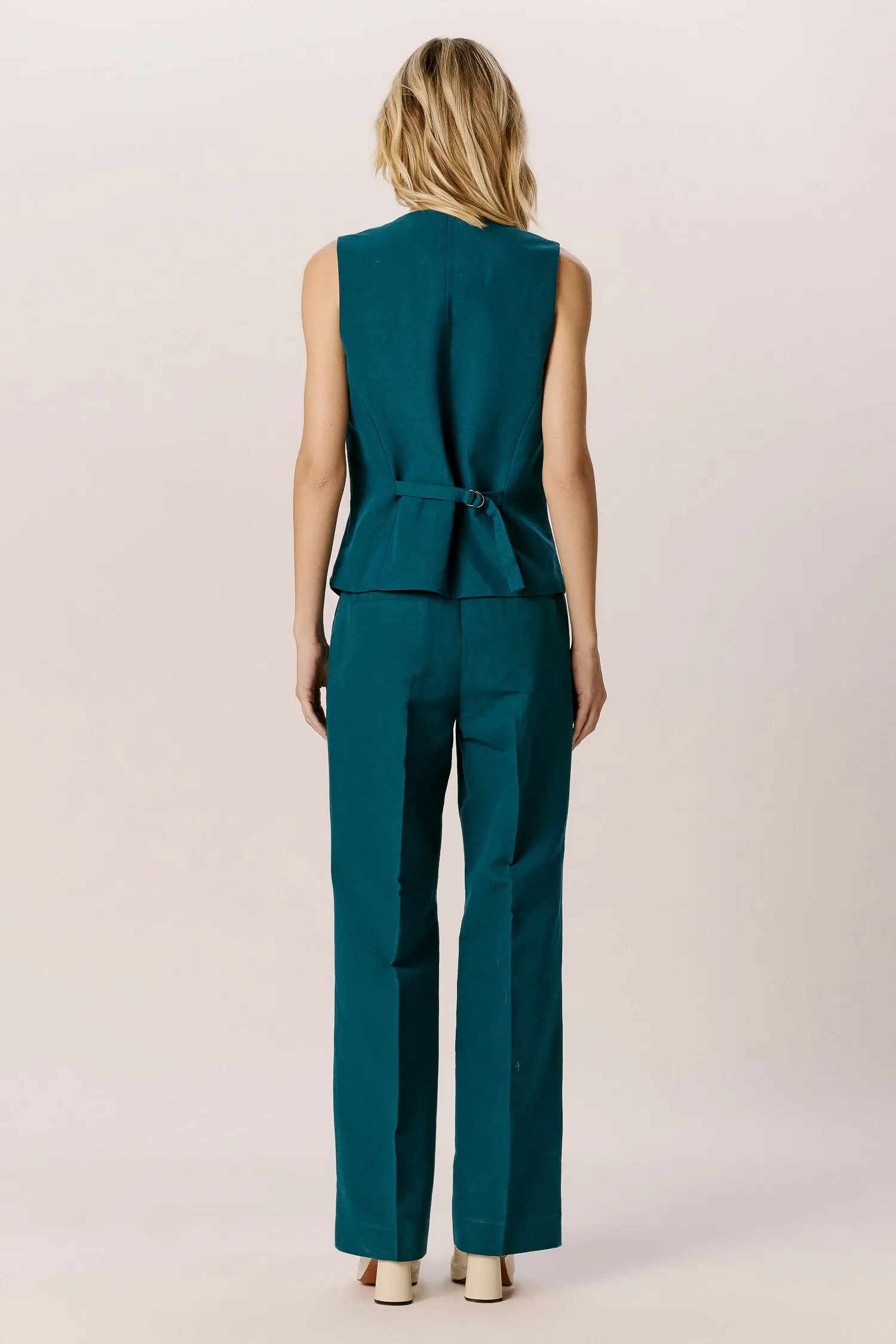 007518_COLETE_ACINTURADO_CURTO_PETROLEO_ANDREAMARQUES--3-