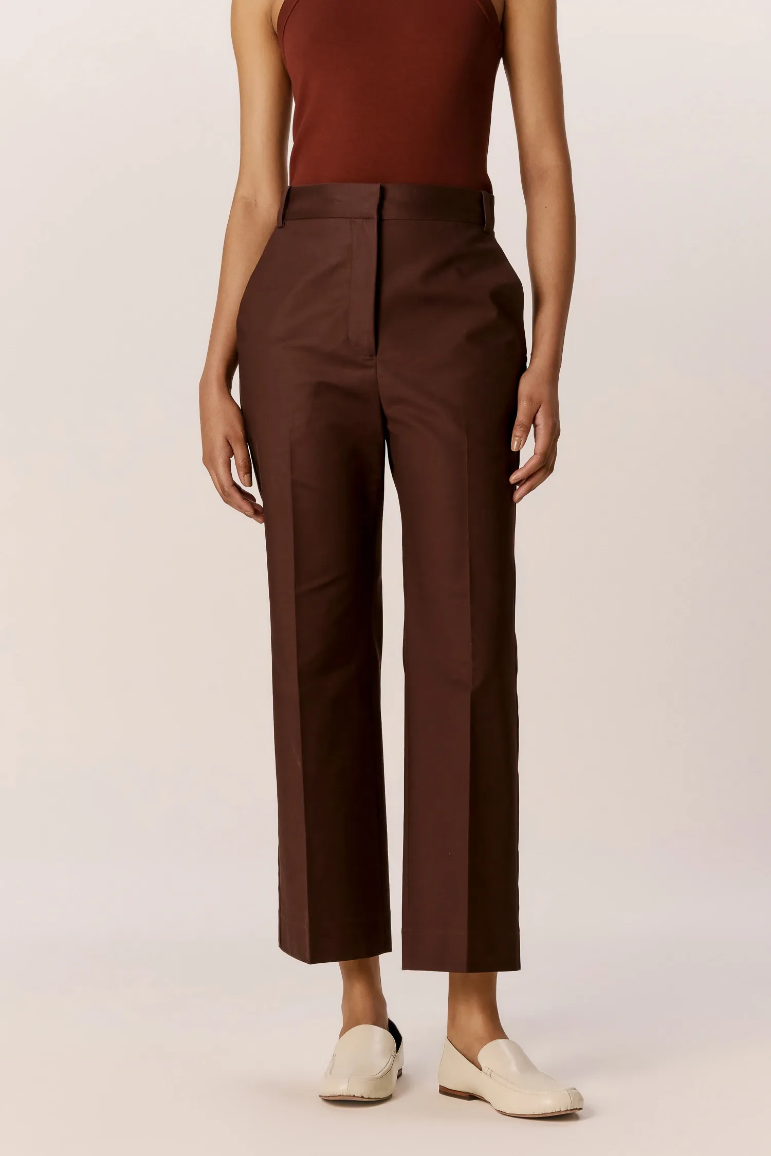 007528_CALCA-SEMI_FLARE-BOLSO_FACA_CAFE_ANDREAMARQUES--3-