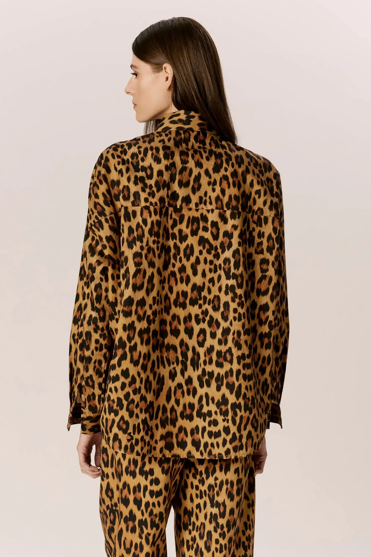 007588_CAMISA_-BOX_BOLSO-OMBRO_ONCA_ANDREAMARQUES--4-
