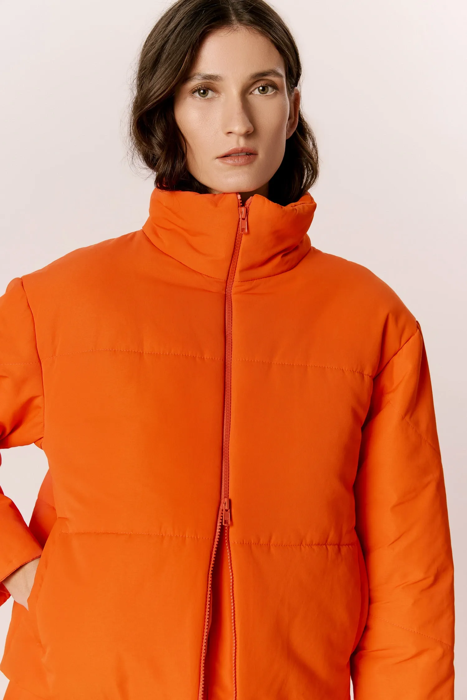 007579_CASACO_NYLON_PUFFER_LARANJA_ANDREAMARQUES--4-
