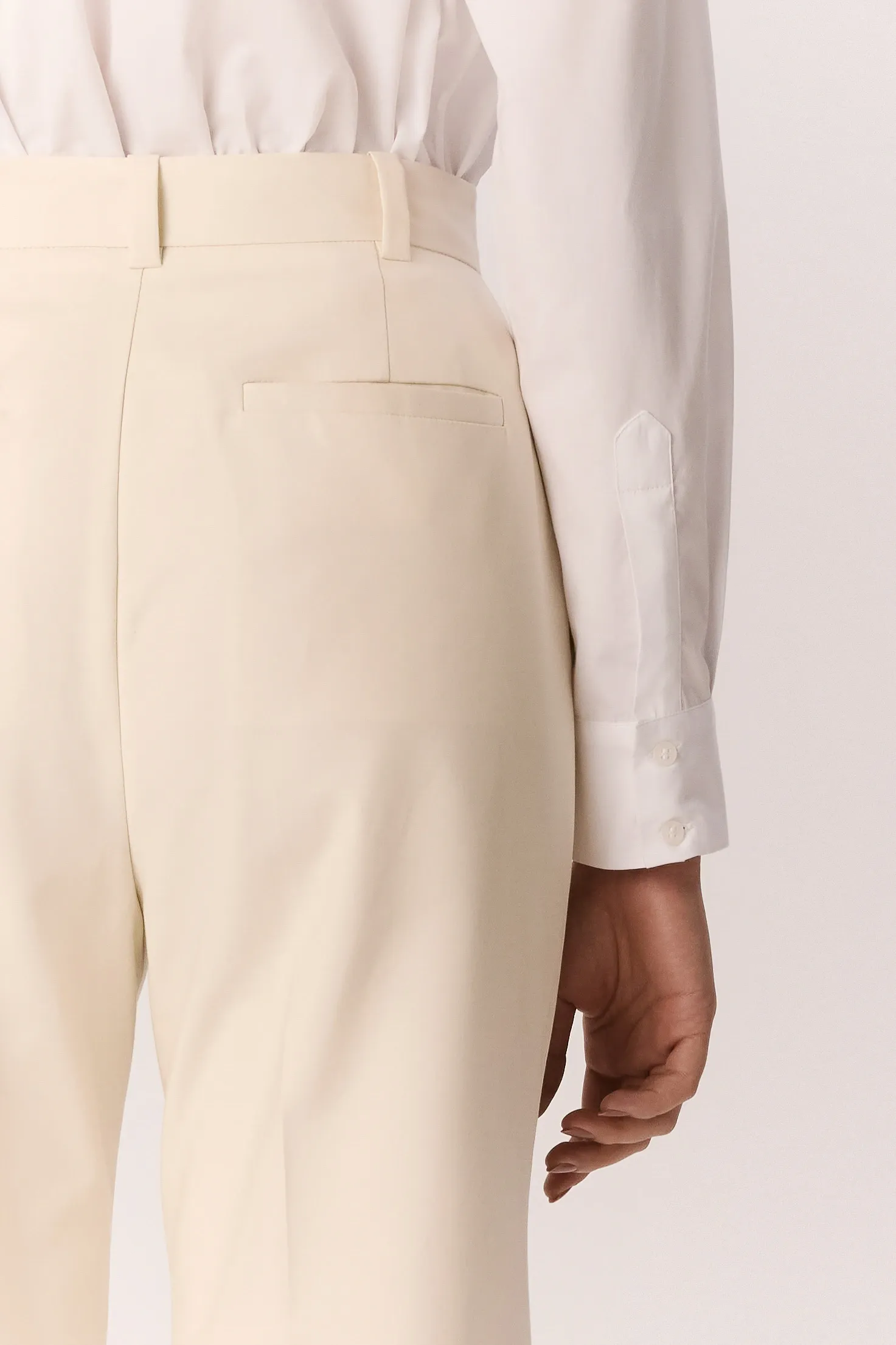 007505_CALCA_LONGA_SEMI_FLARE_VINCO_OFFWHITE_ANDREAMARQUES--7-