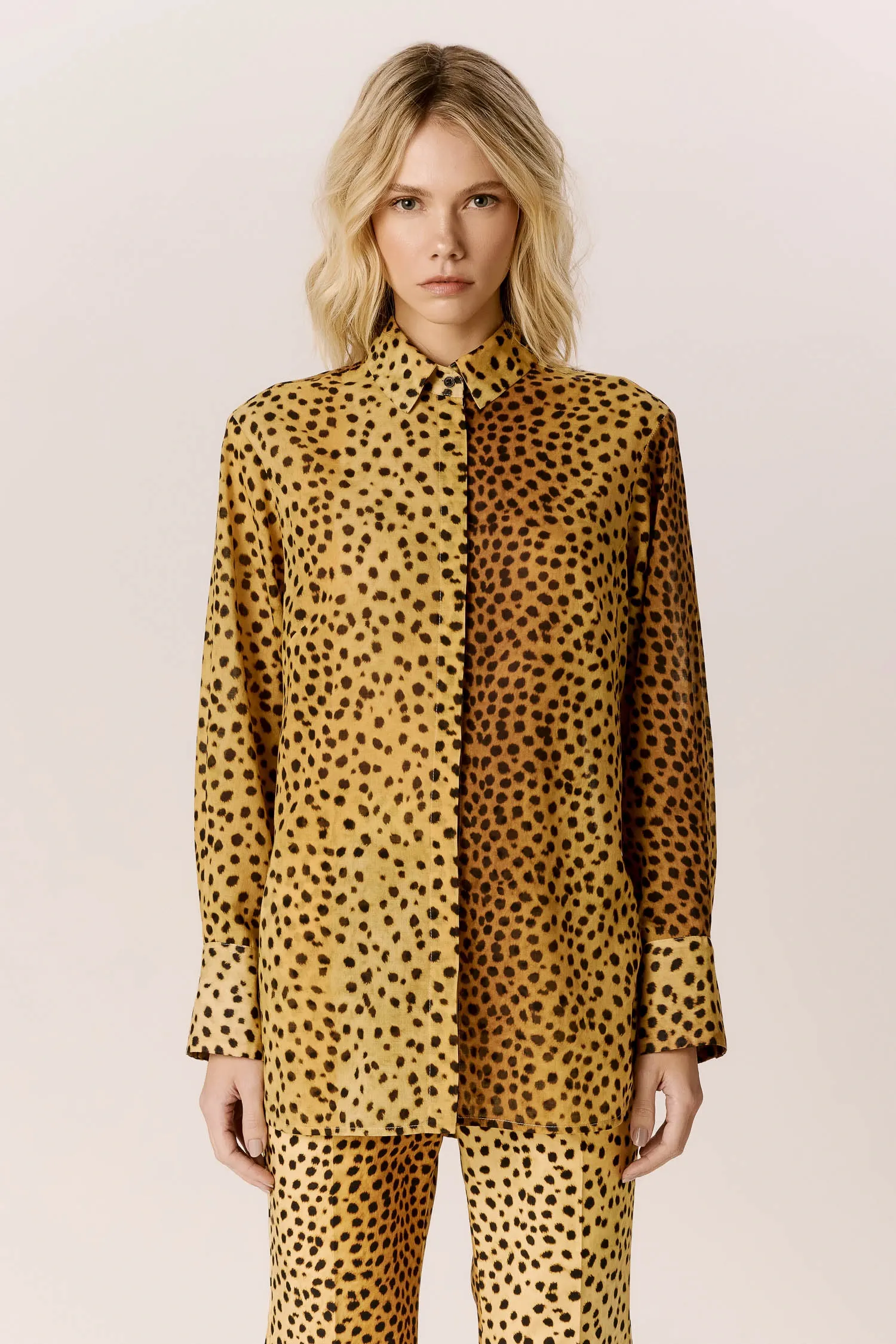 007614_CAMISA-PATE_COBERTA_CHEETAH_ANDREAMARQUES--2-