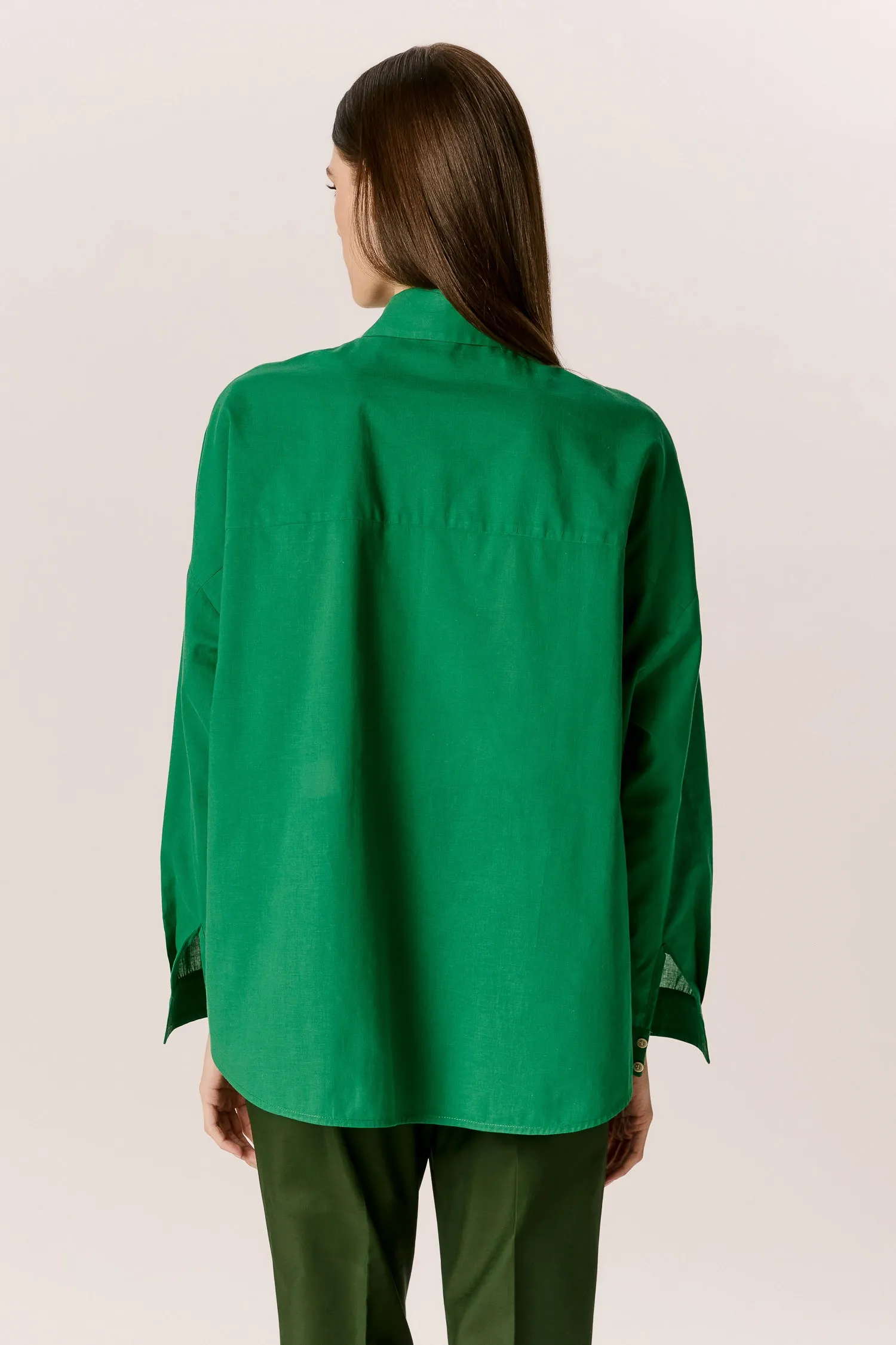 007594_CM38174-CAMISA_BOX_BOLSO_OMBRO_DESLOCADO_VERDE_ANDREAMARQUES--3-