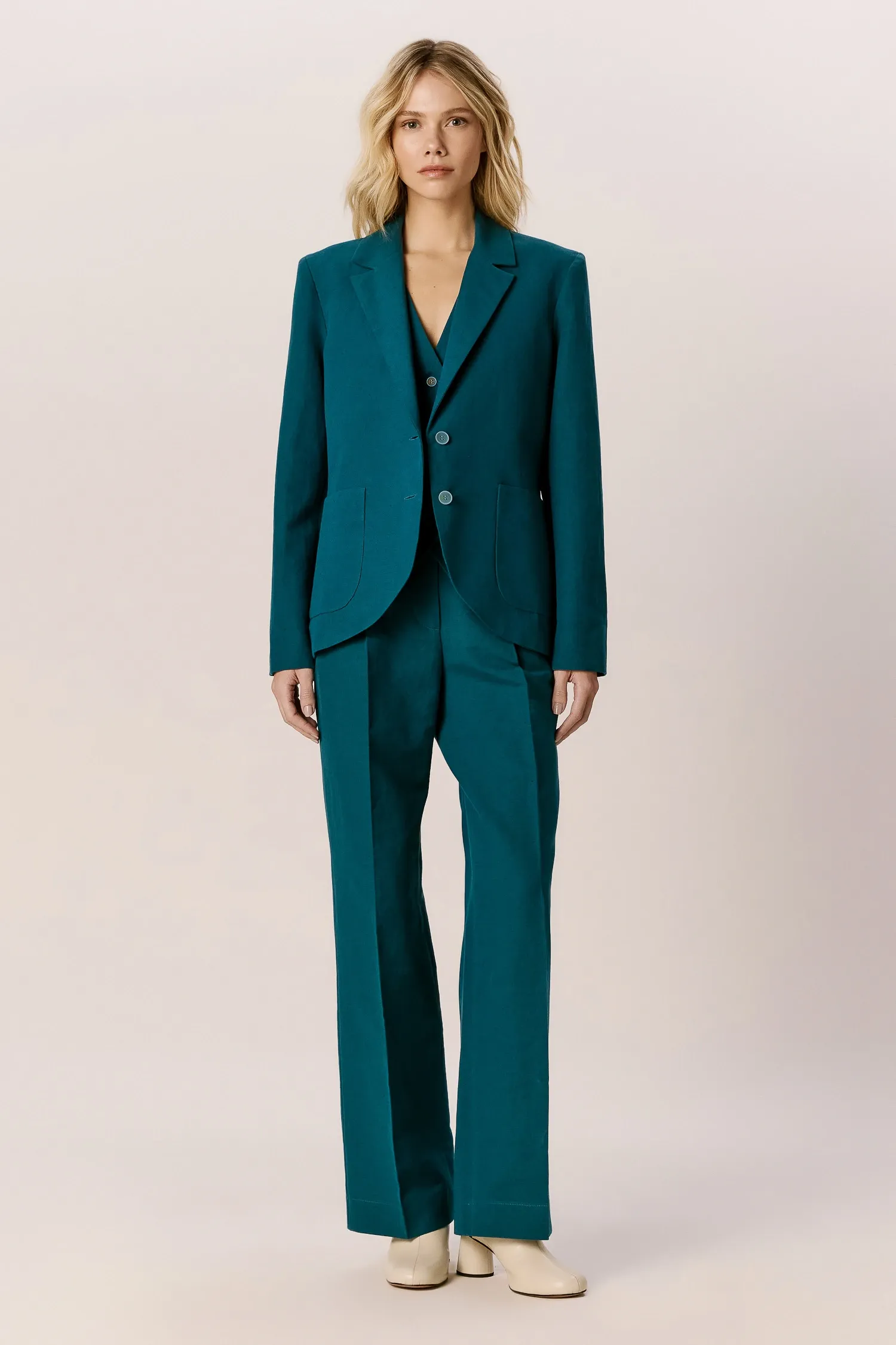 007517_-BLAZER_ACINTURADO_CURTO_PETROLEO_ANDREAMARQUES--2-