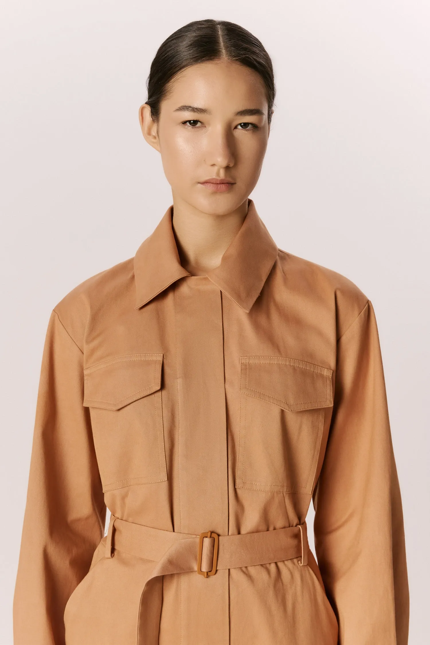 007487_MACACAO_MANGA_LONGA_BOLSO_BAGGY_TAN_ANDREAMARQUES--4-