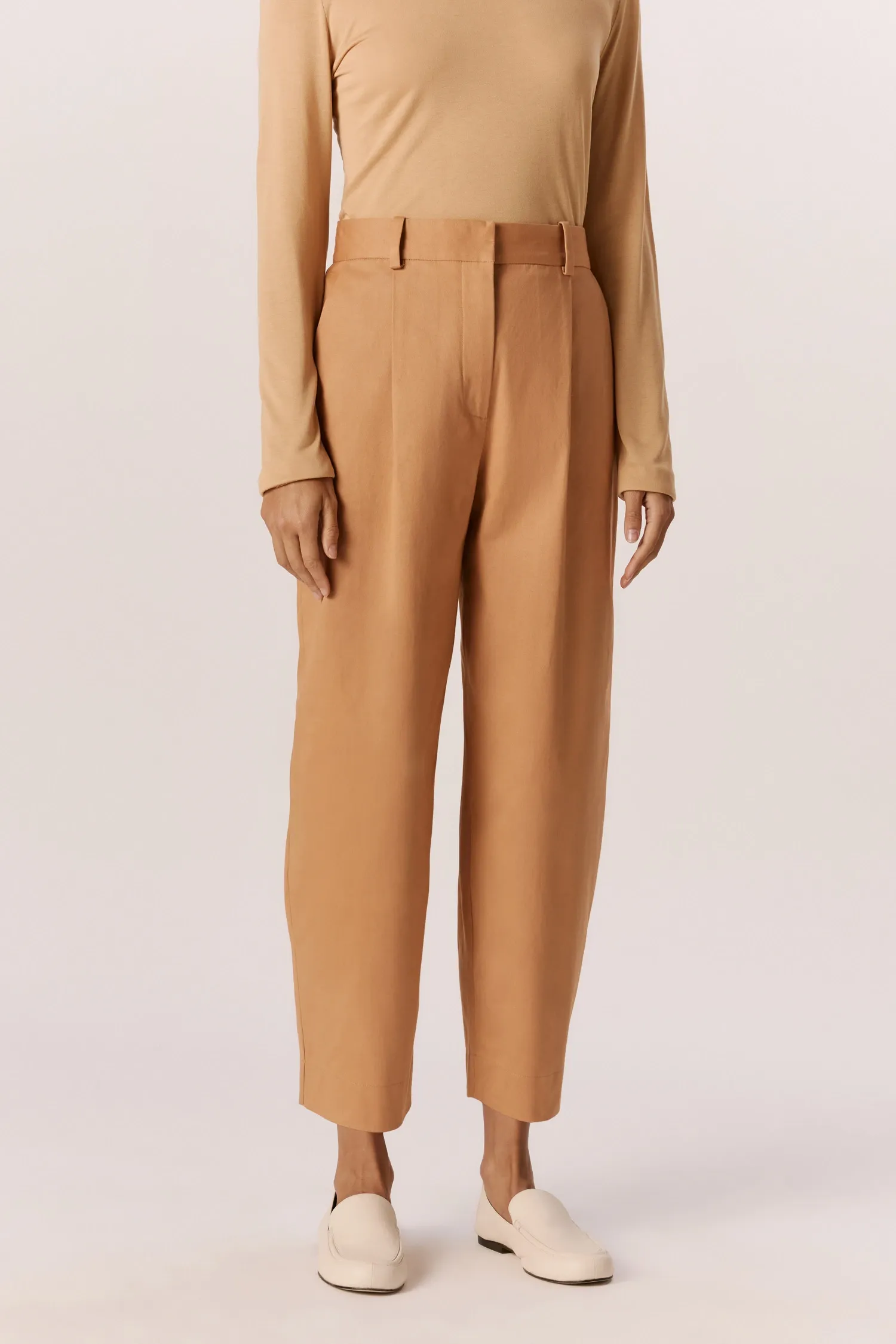 007489_CALCA_BAGGY_-PREGAS_TAN_ANDREAMARQUES--3-