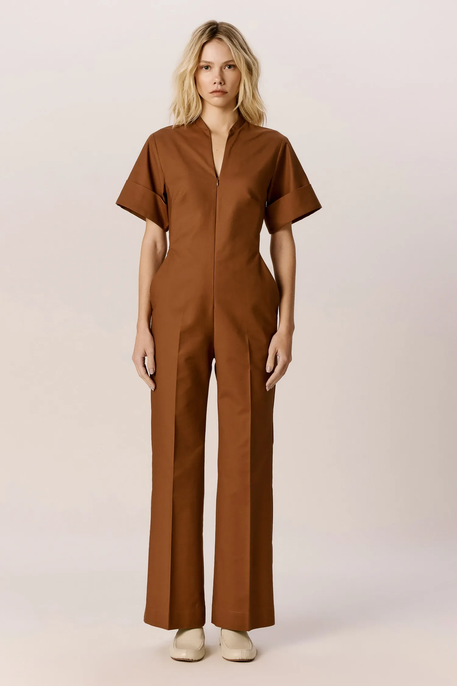 007501_MACACAO_DECOTE_ZIPER_MANGA_CURTA_CONHAQUE_ANDREAMARQUES--2-