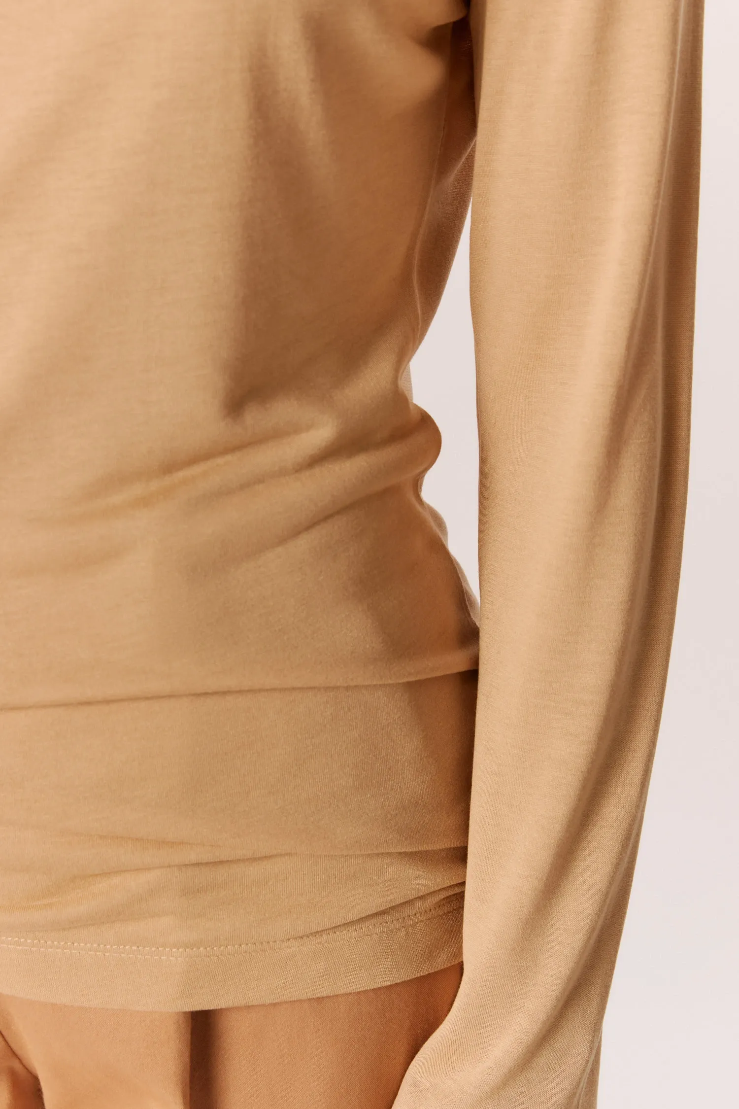 007491_BLUSA_MALHA_MANGA_COMPRIDA_GOLA_ALTA_TAN_ANDREAMARQUES--5-