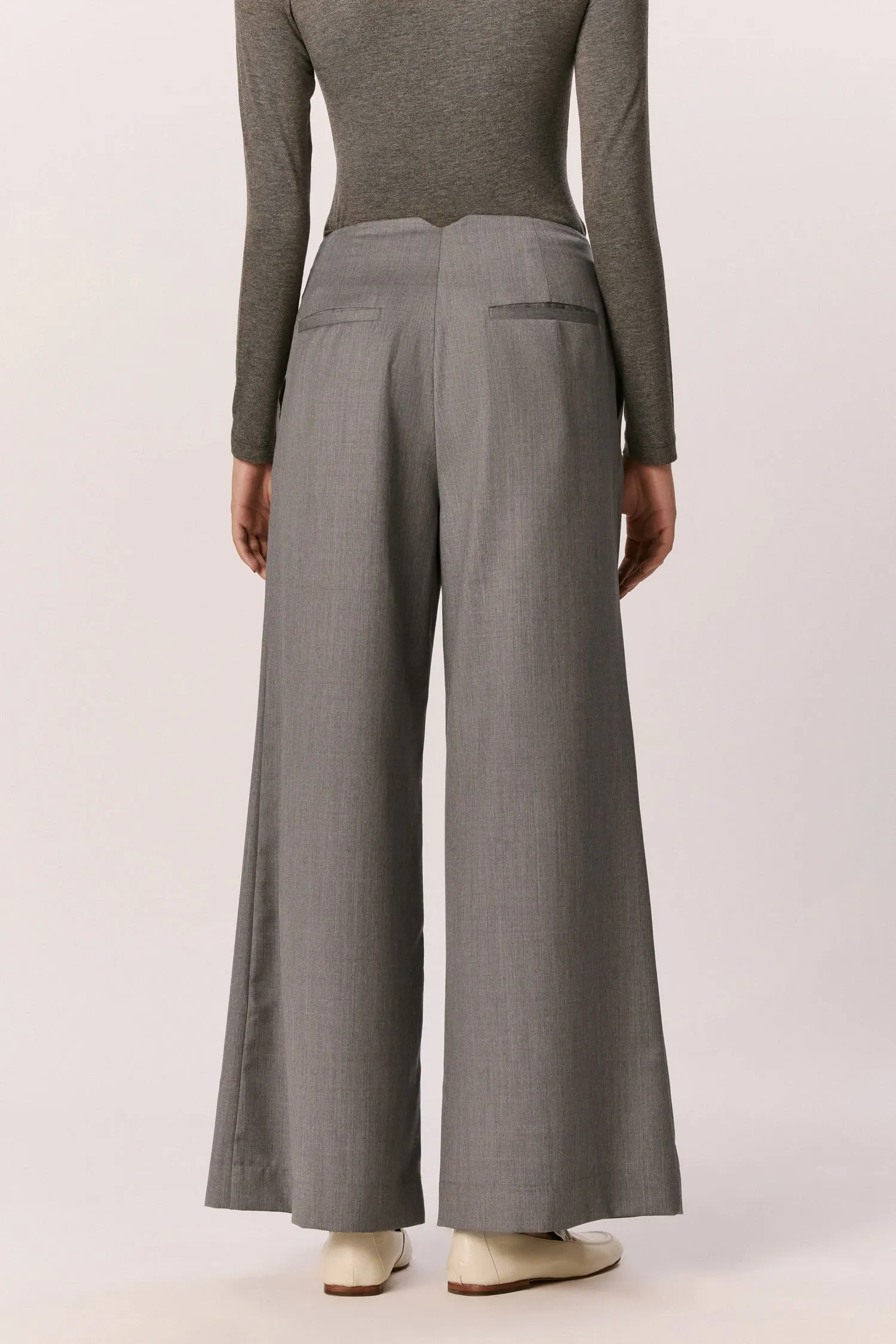 007477_CALCA_LA_AMPLA_PREGA_PROFUNDA_CINZA_ANDREAMARQUES--3-