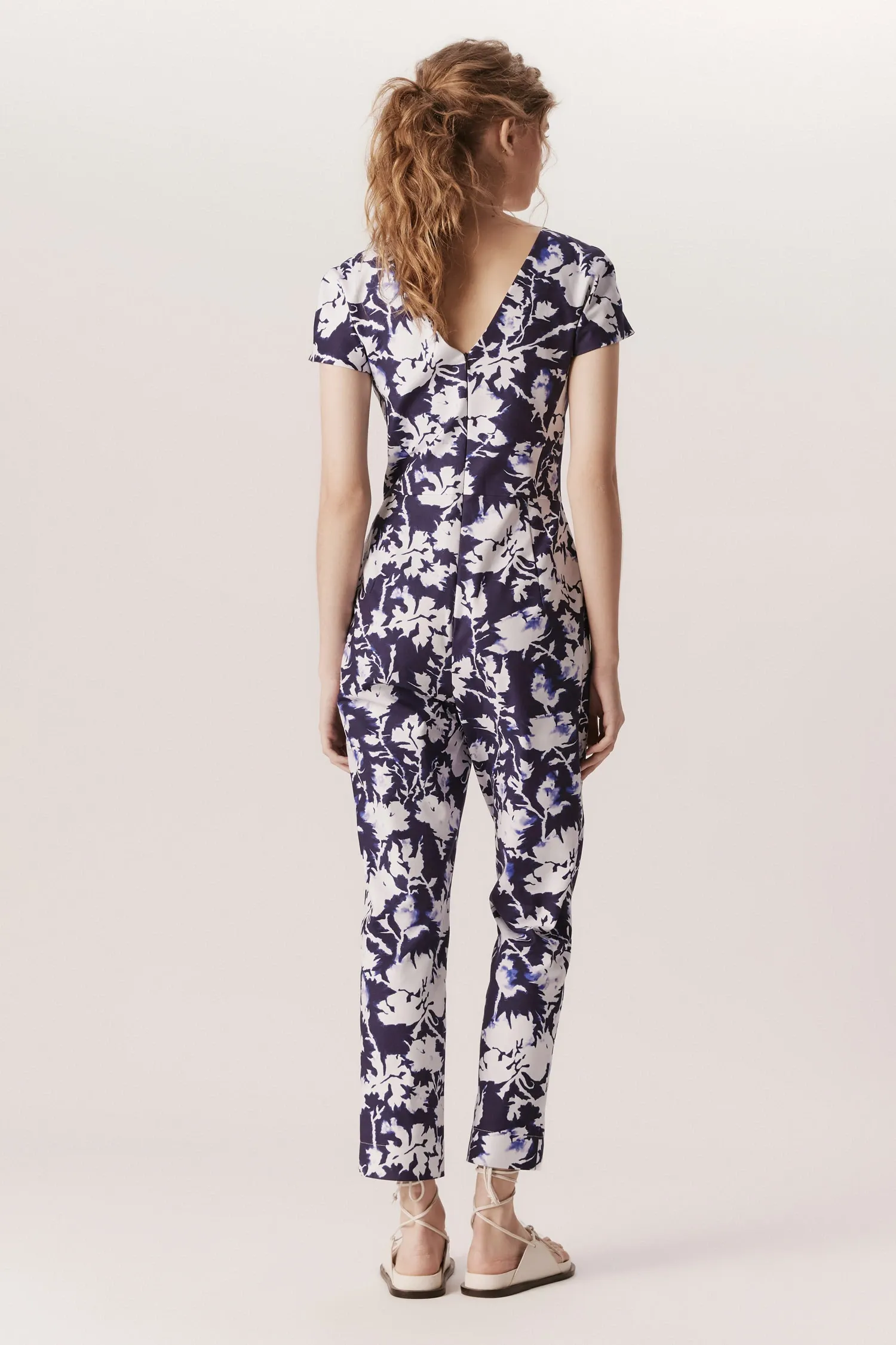 007383_-MACACAO_DECOTE_V_FIANCO_FLORAL_INDIGO_ANDREAMARQUES--6-