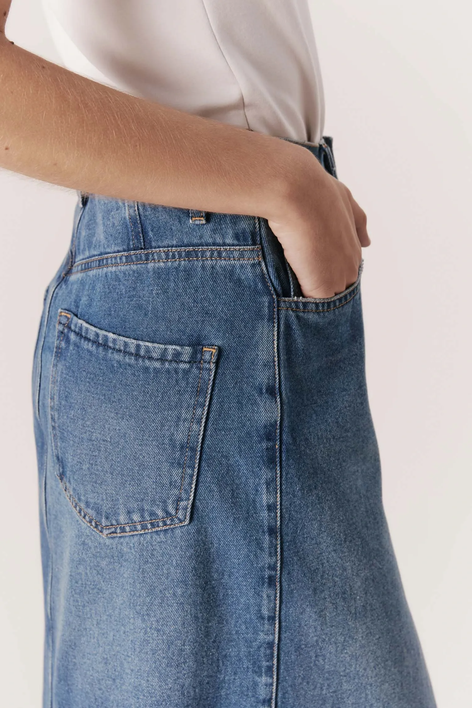 007315_SAIA_JEANS_MIDI_RETA_FENDA_JEANS_ANDREAMARQUES--6-