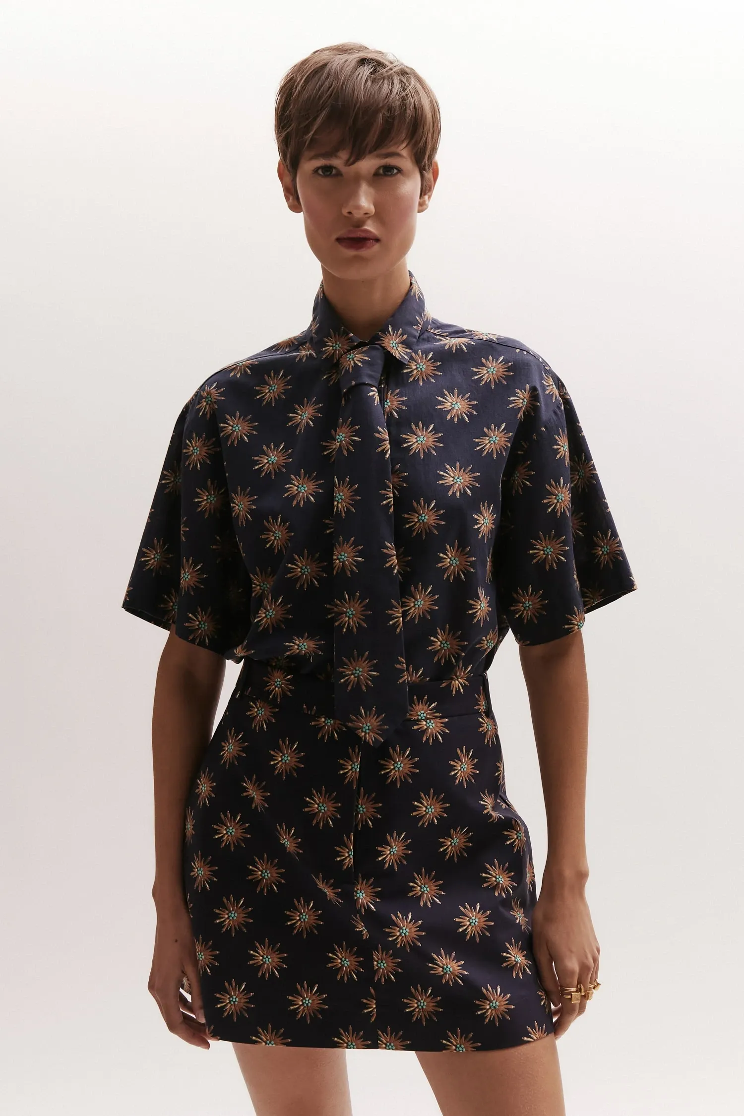 007301_CAMISA-POLO_BOX_MANGA_CURTA_ROSETA_MARINHO_ANDREAMARQUES--6-