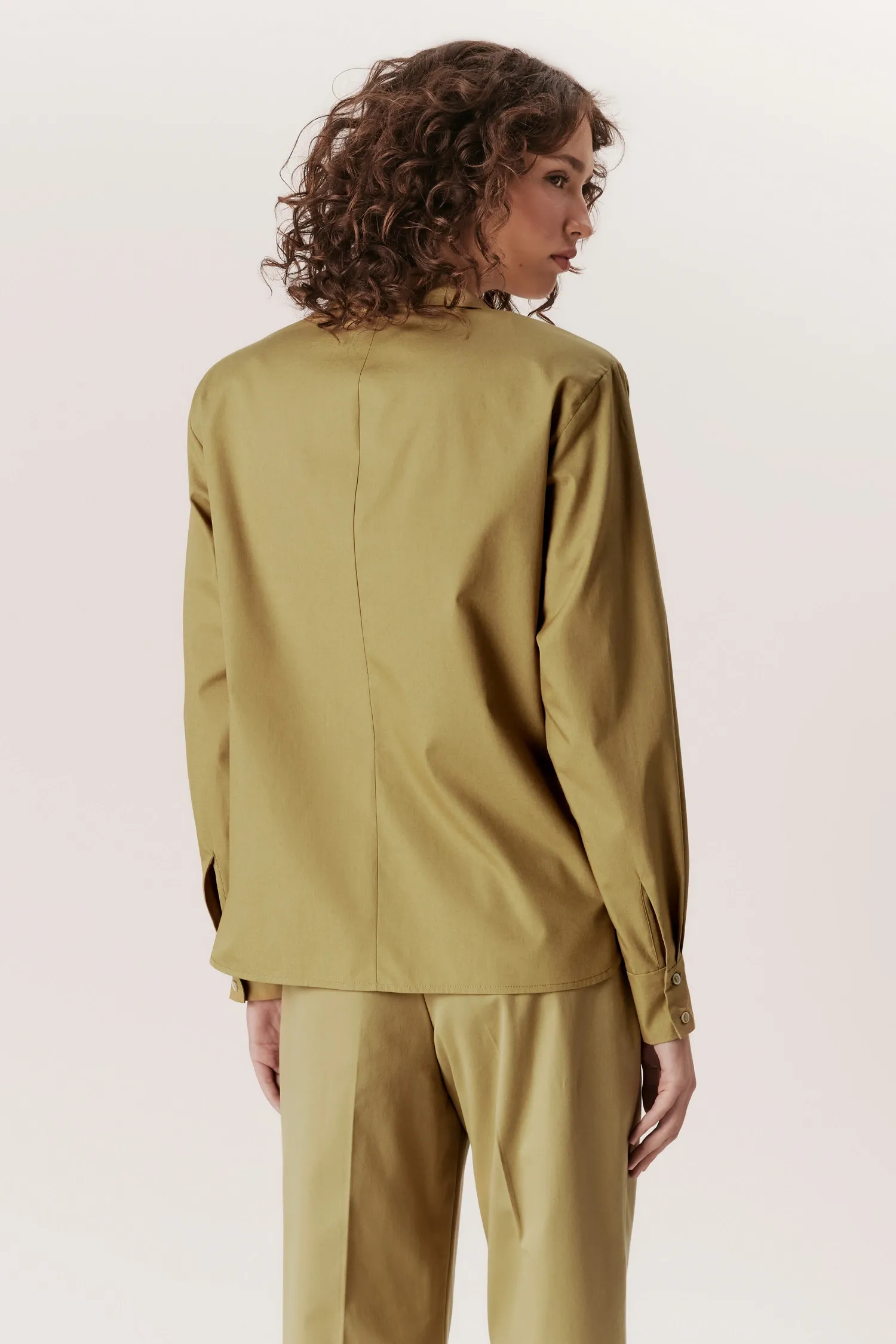 007255_CAMISA_LAPELA_OMBREIRA_BAMBU_ANDREAMARQUES--5-