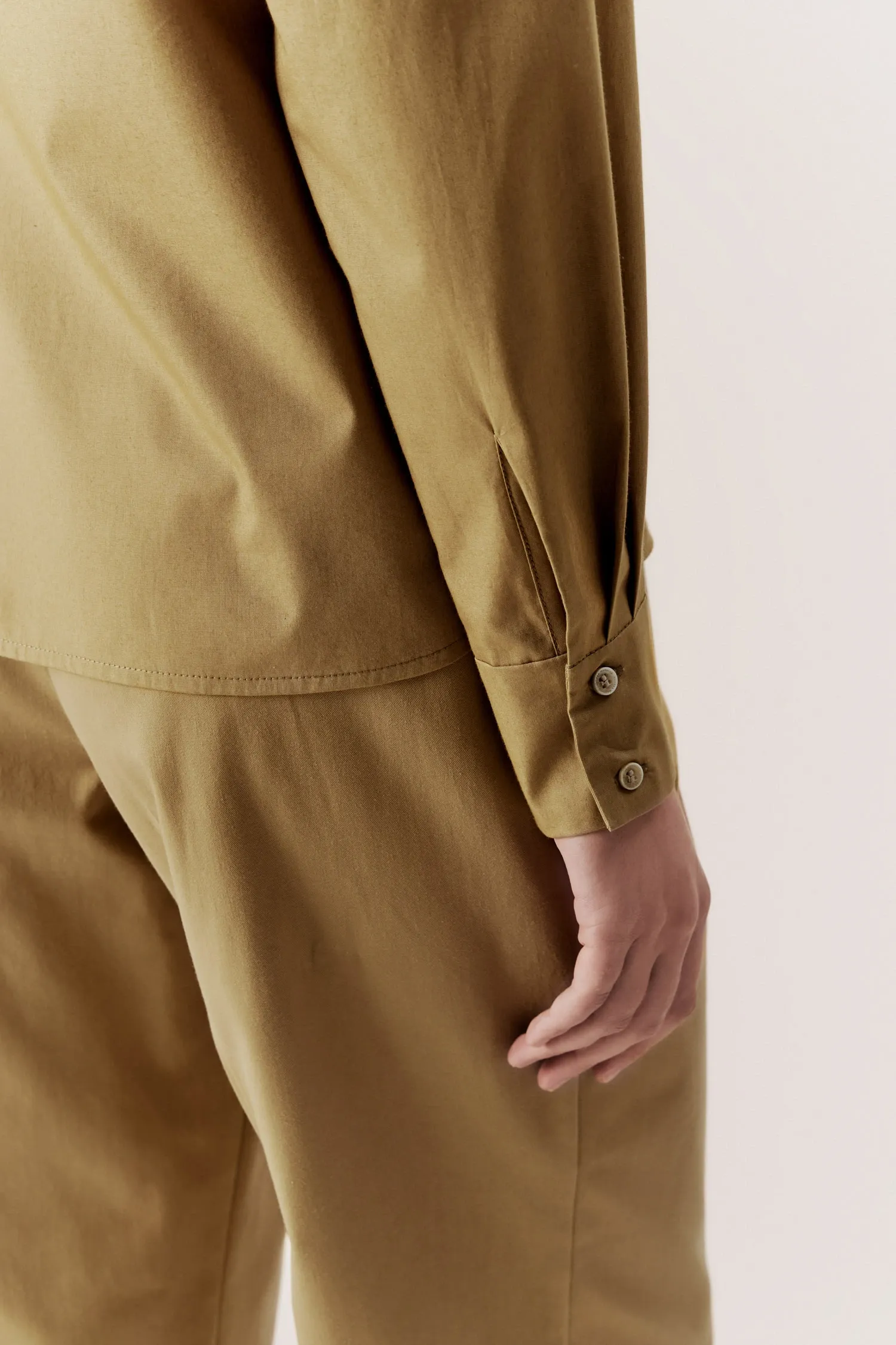 007255_CAMISA_LAPELA_OMBREIRA_BAMBU_ANDREAMARQUES--6-