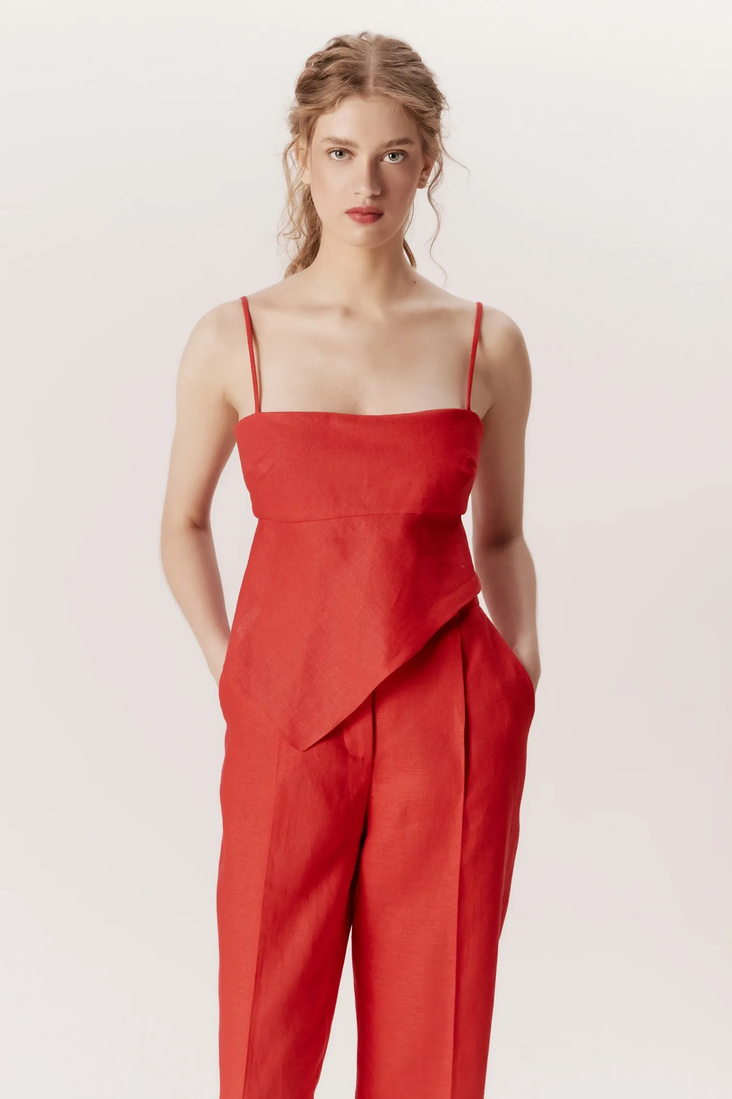 007401_TOP_LINHO_FAIXA_LENCO_VERMELHO_ANDREAMARQUES--4-