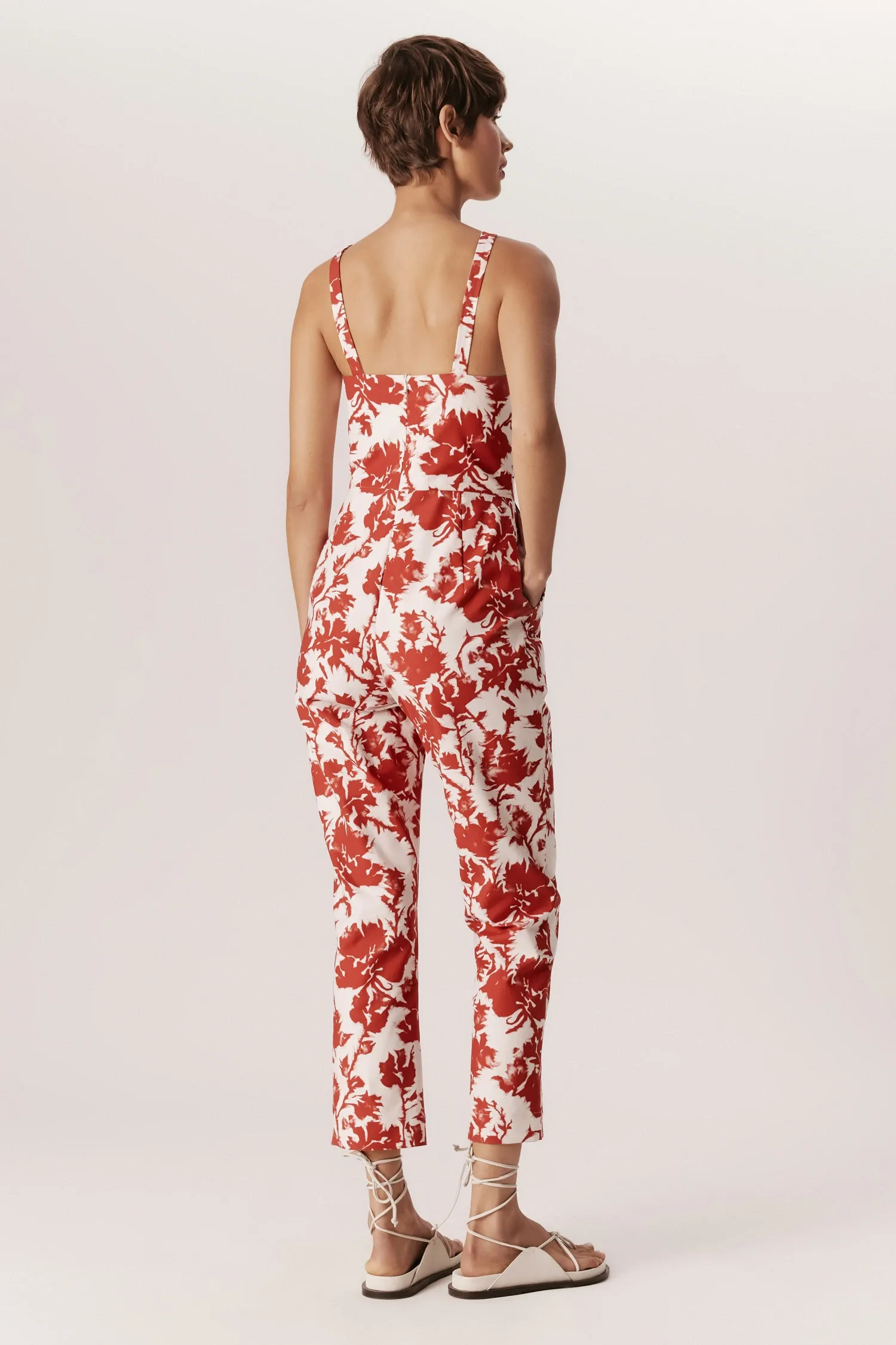 007343_MACACAO_DECOTE_CRUZADO_FLORAL_VERMELHO_ANDREAMARQUES--5-