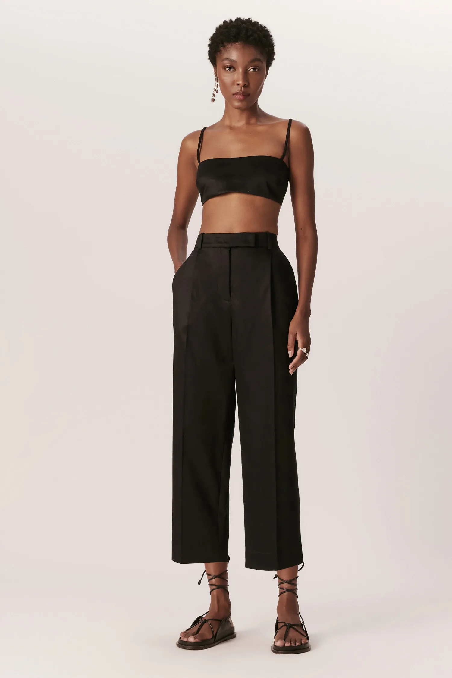 007387_TOP-FAIXA-RETO_PRETO_ANDREAMARQUES--1-