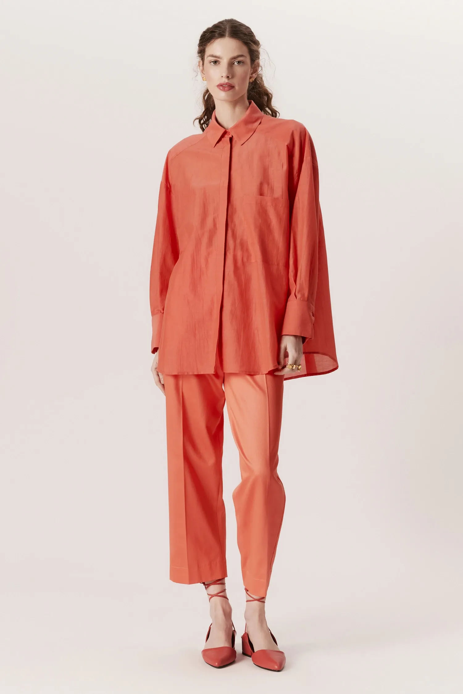 007471_CAMISA_BOX_BOLSO_DESLOCADO_CORAL_ANDREAMARQUES--1-