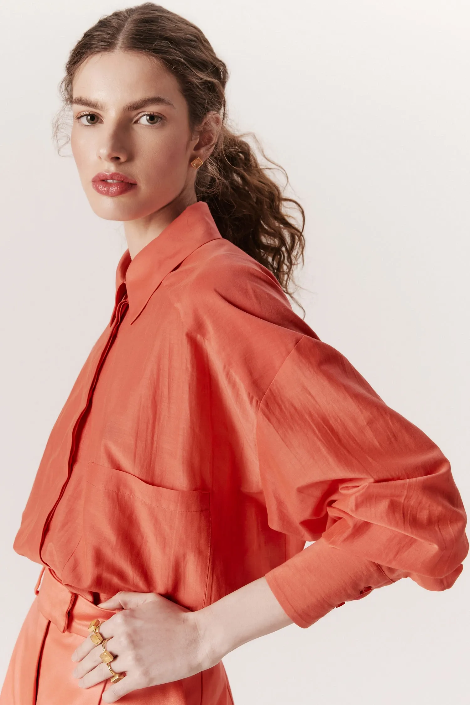 007471_CAMISA_BOX_BOLSO_DESLOCADO_CORAL_ANDREAMARQUES--8-