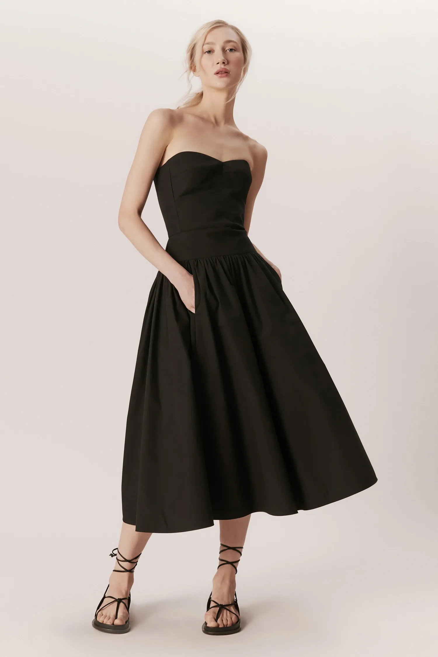 007267_VESTIDO_CORSELET_SAIA_FRANZIDA_PRETO_ANDREAMARQUES--2-