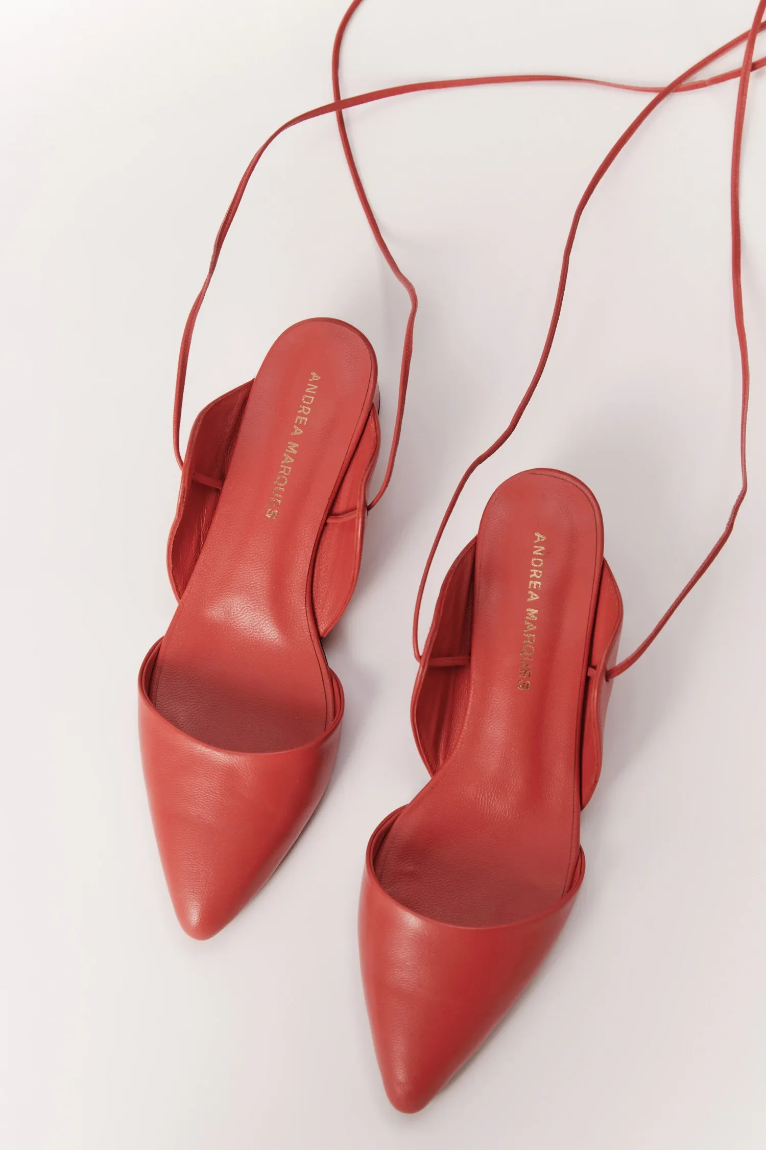 007441_-SAPATO-BICO-FINO-AMARRACAO_VERMELHO_ANDREAMARQUES---3-