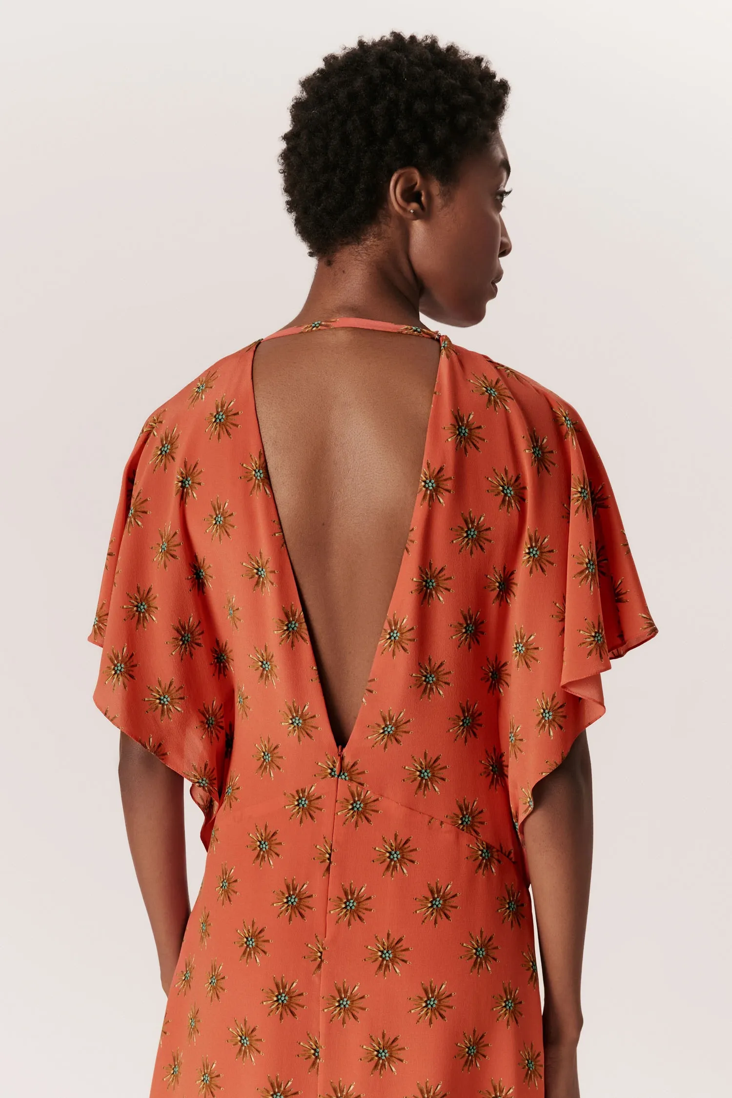 007374_VESTIDO_SEDA_ENVIESADO_DECOTE_COSTAS_ROSETA_CORAL_ANDREAMARQUES--9-