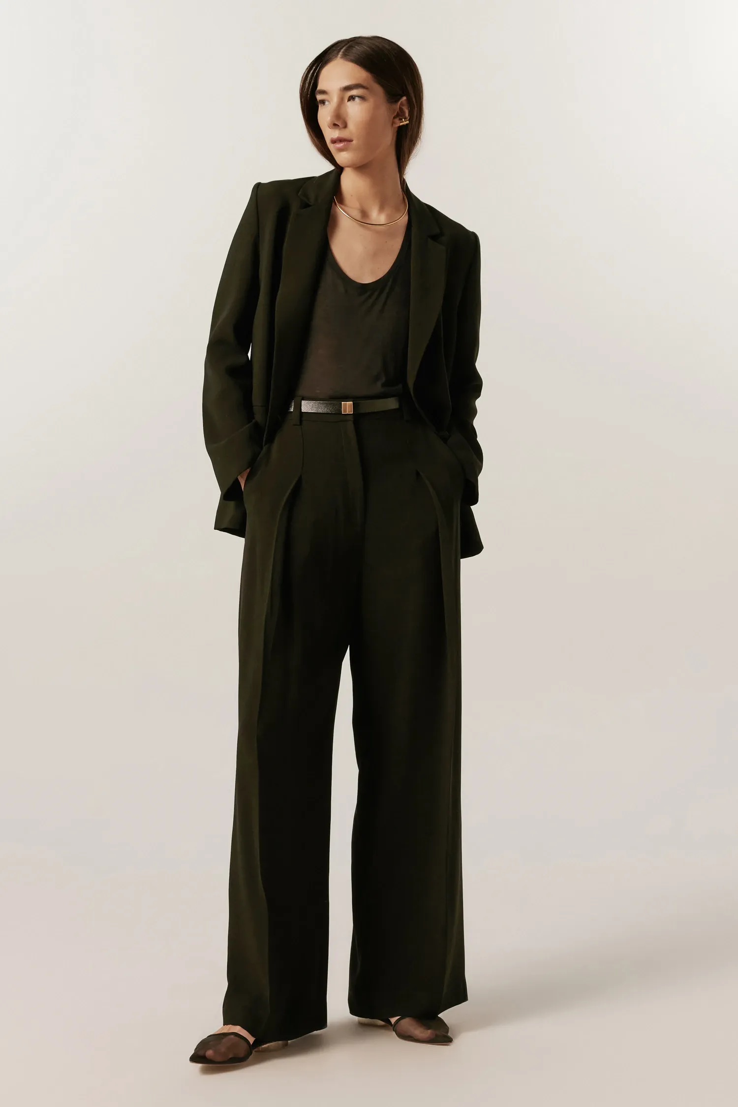 007176_BLAZER_CREPE_RETO_TRANSPASSE_PRETO_ANDREAMARQUES--2-