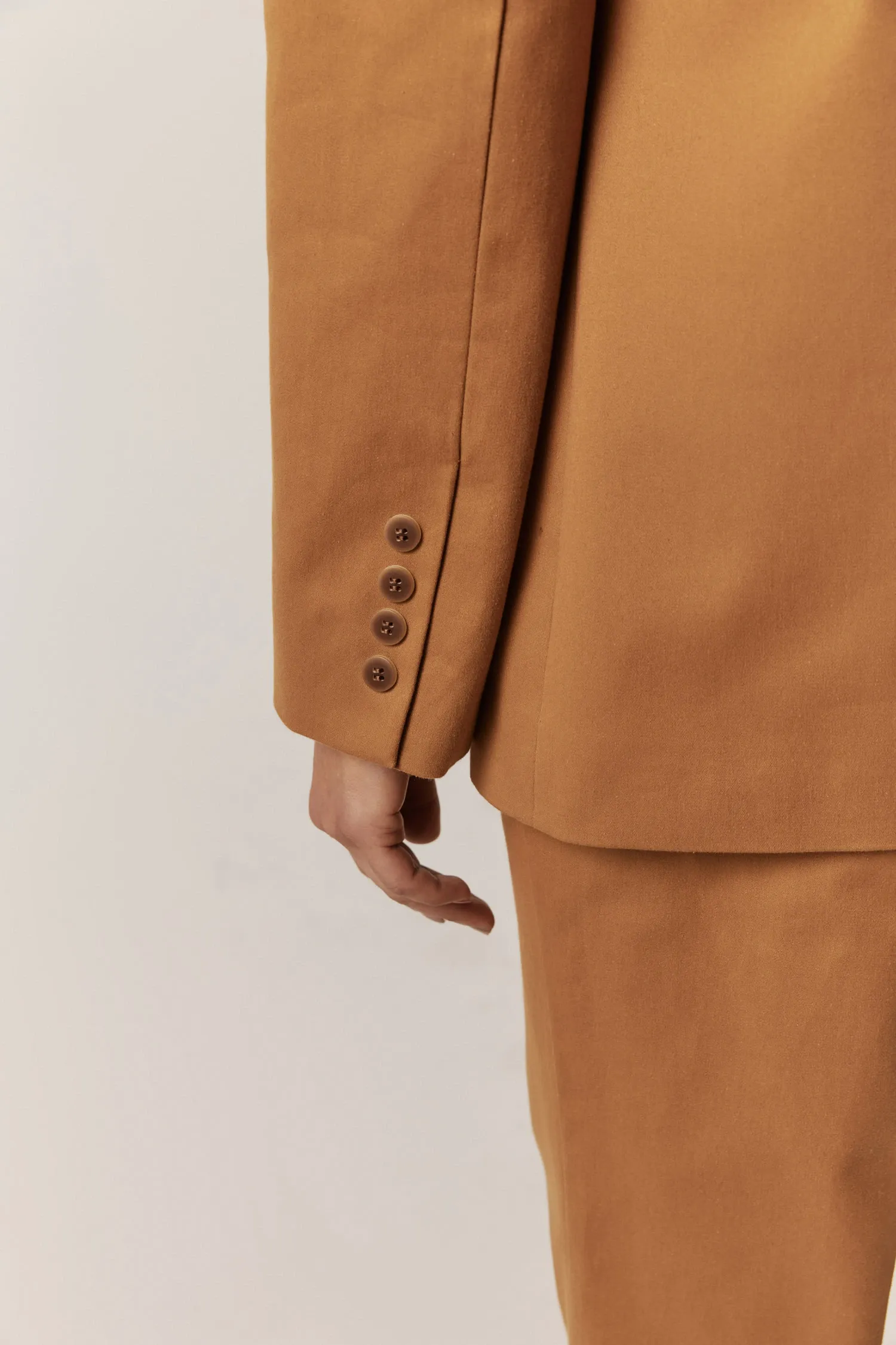 007203_BLAZER_FIANCO_CARAMELO_ANDREAMARQUES--5-