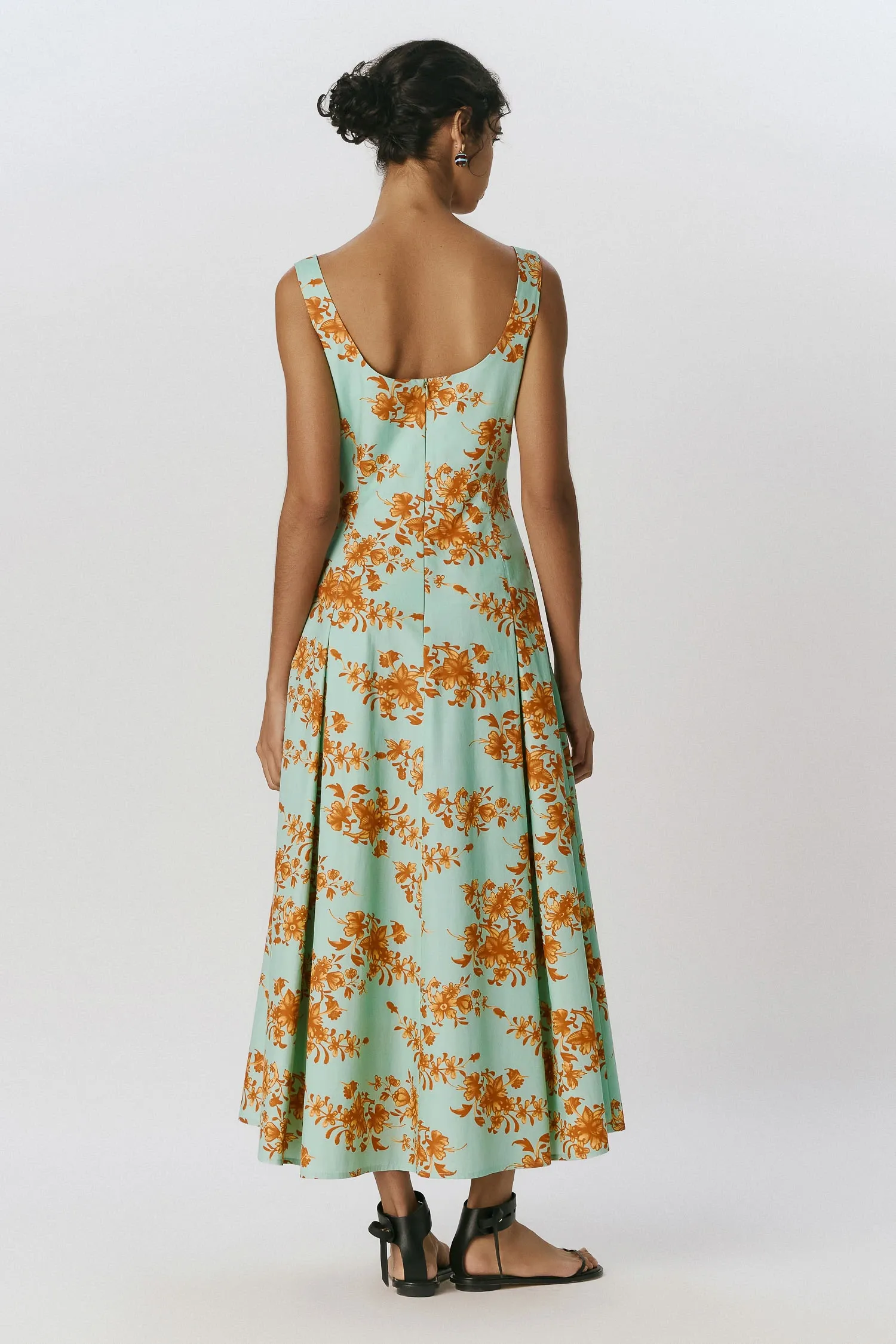 3-007812_VESTIDO_DECOTE_BOUQUET_ANDREAMARQUES--8-