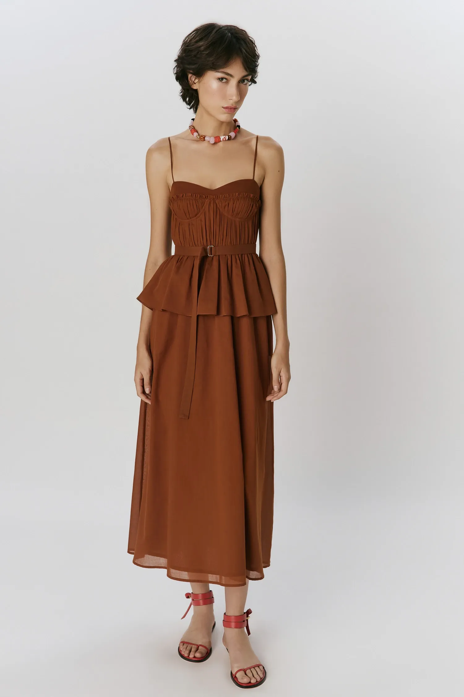 3-007815_VESTIDO_FRANZIDO_BASQUE_CARAMELO_ANDREAMARQUES--2-