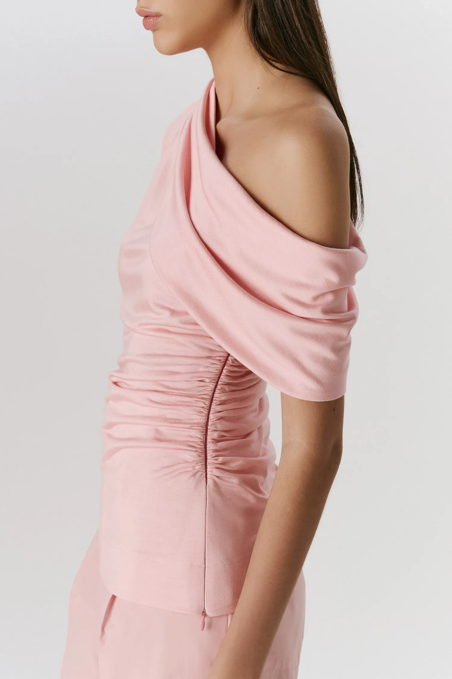 5-007810_BLUSA_OMBRO_UNICO_ROSA_ANDREAMARQUES--3-